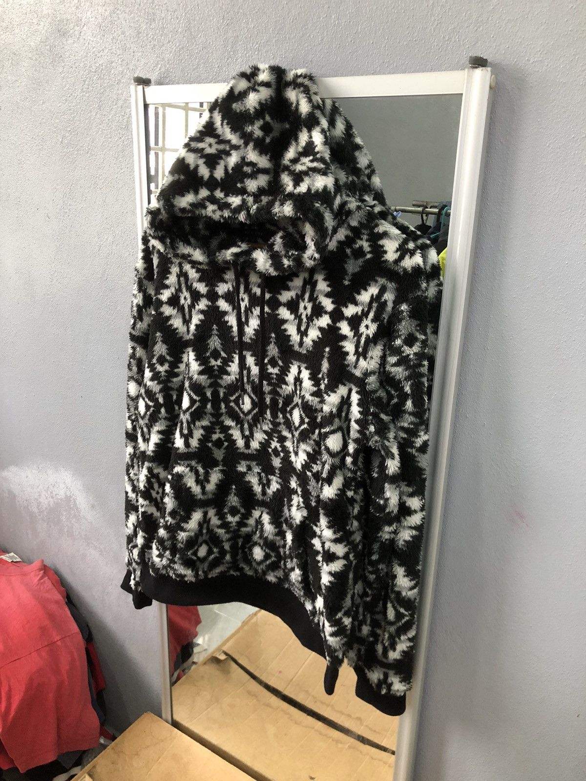 Japanese Brand Rill Fox Japan Fuzzy Tribal Fleece Hoodie Size US M / EU 48-50 / 2 - 2 Thumbnail
