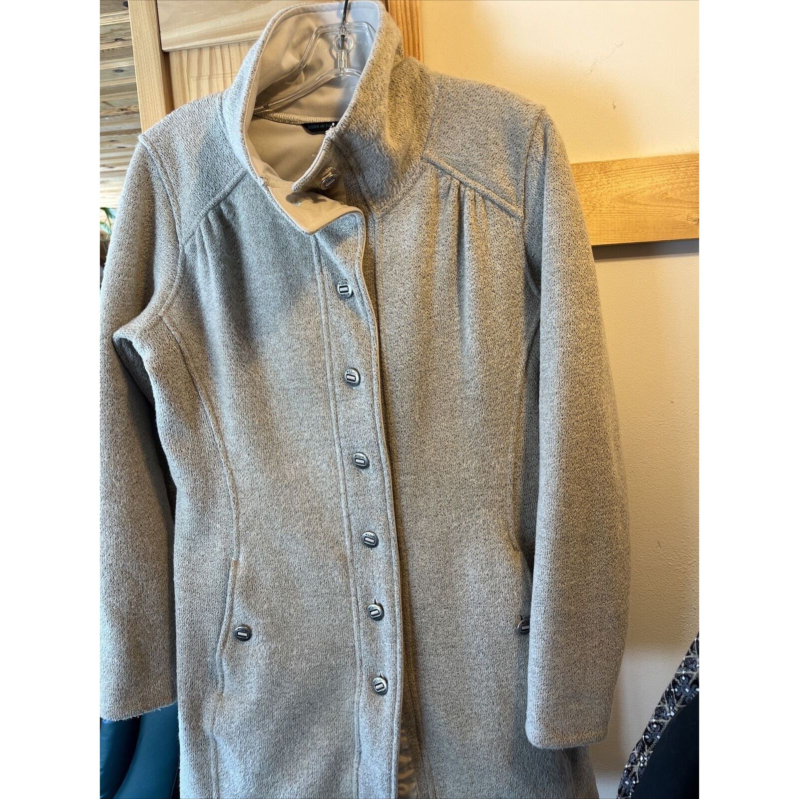 Kuhl Kuhl Women’s M Beige LS Button Down Acrylic Polyester Coat Size M / US 6-8 / IT 42-44 - 2 Thumbnail