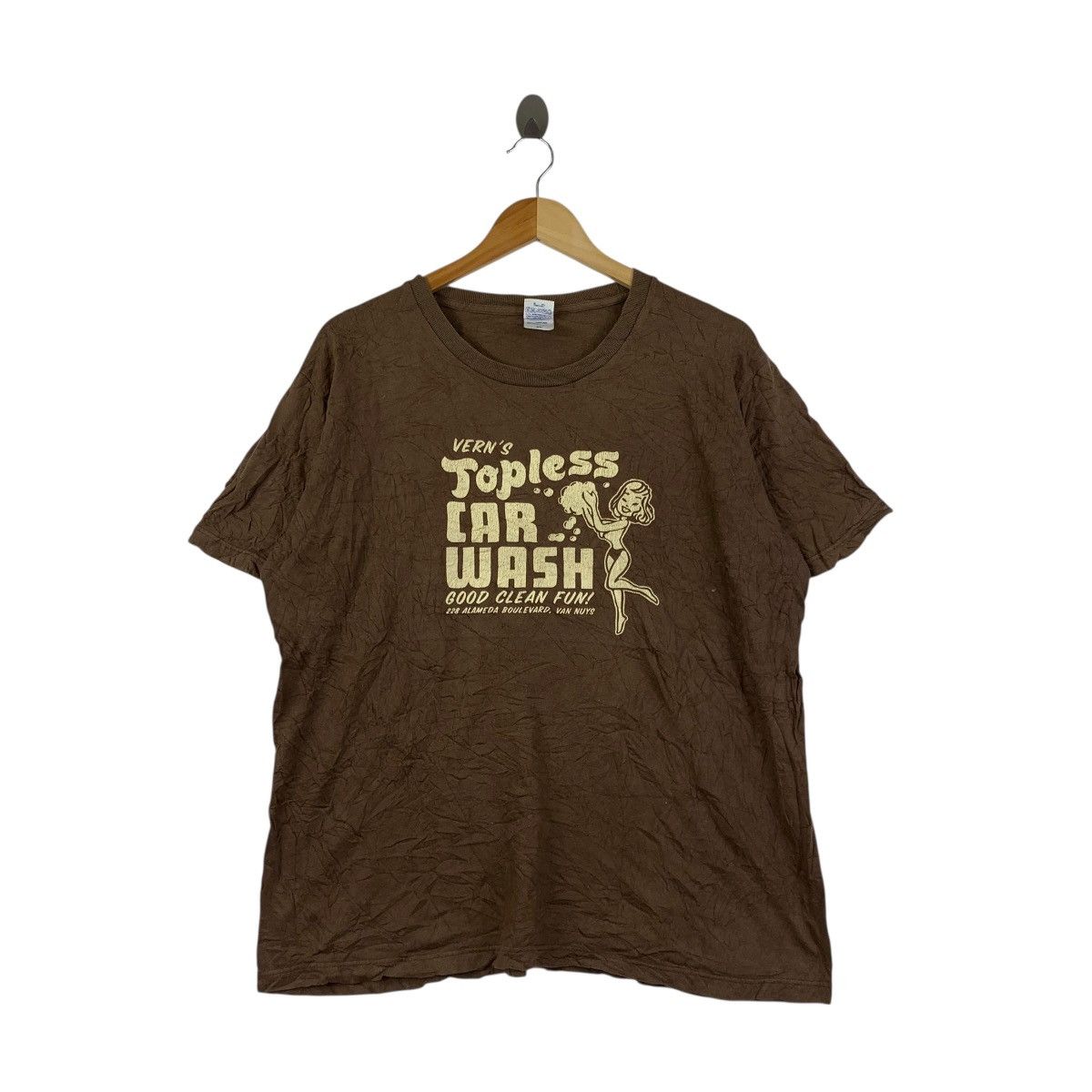 Vintage Retro Pin-Up Car Wash Tee Shirt Vern’s topless Car Wash Size US XL / EU 56 / 4 - 1 Thumbnail