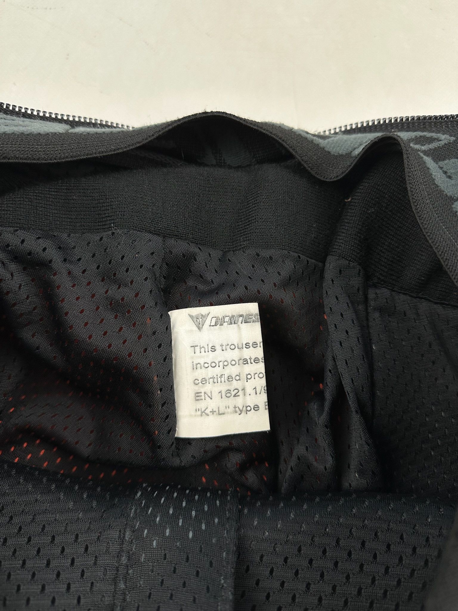 Dainese Dainese Leather Suit Superbike Jacket & Pants Size US L / EU 52-54 / 3 - 9 Thumbnail