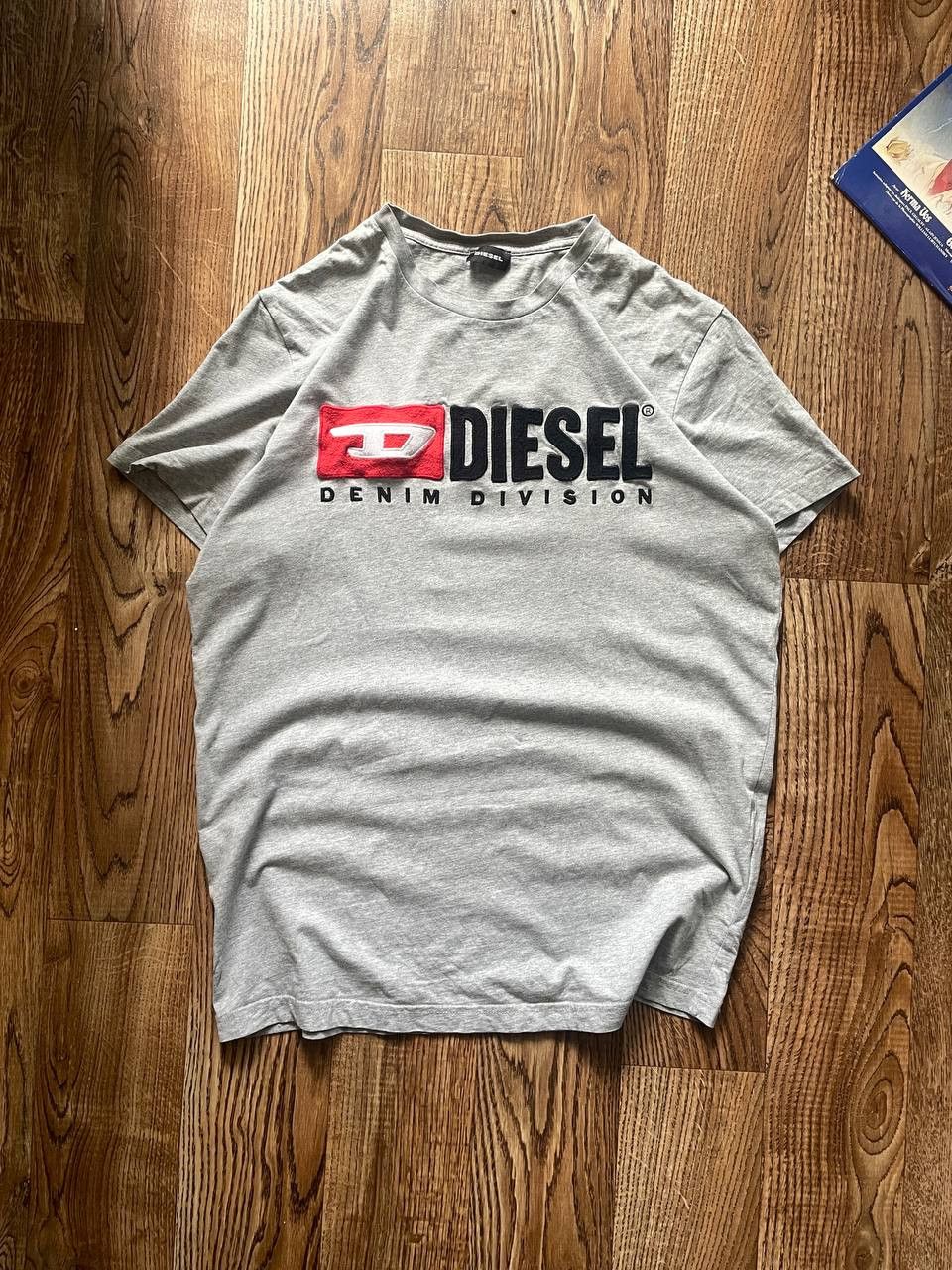 Diesel CRAZY Y2K BIG LOGO vibe diesel t-shirt 90s avant garde Size US M / EU 48-50 / 2 - 1 Thumbnail