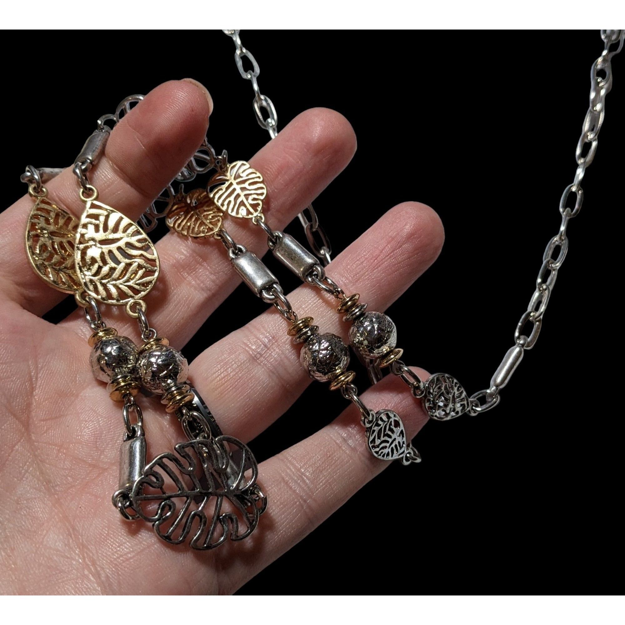 Other Ruby Rd Silver And Gold Leaf Charm Necklace Size ONE SIZE - 2 Thumbnail