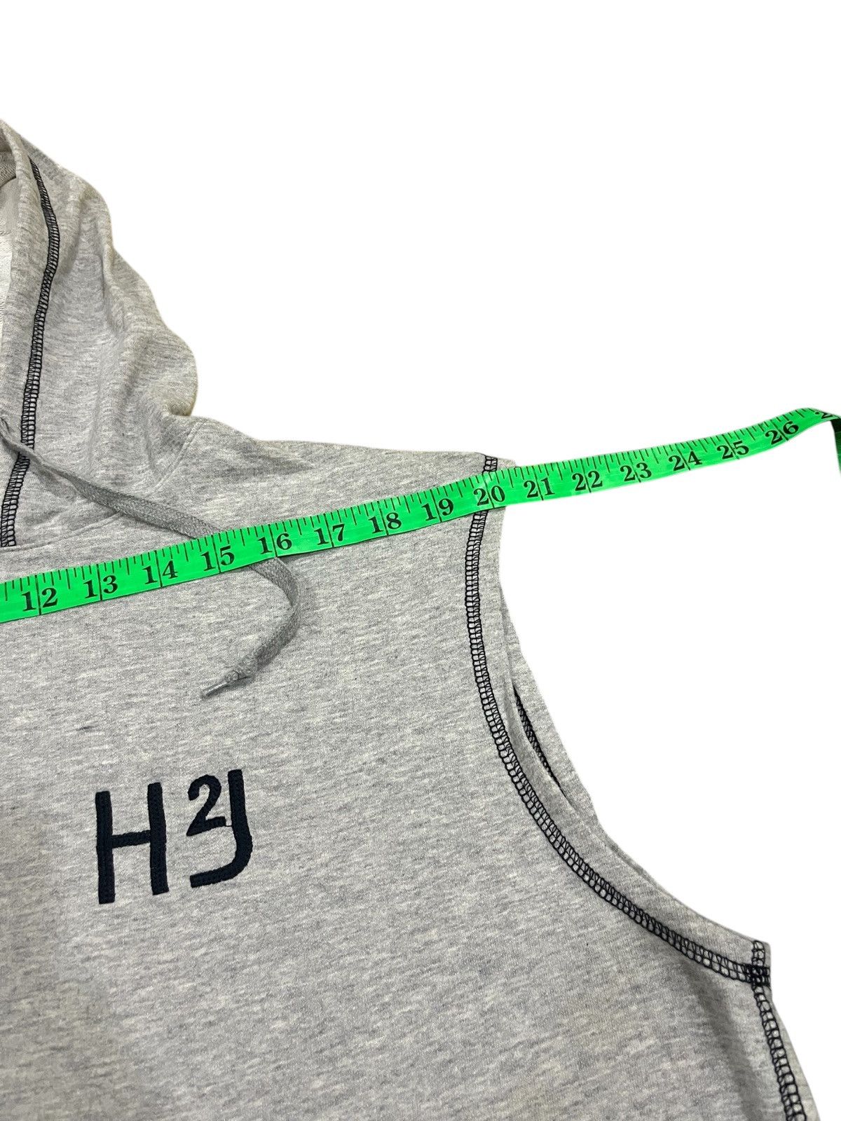HYDROGEN HYDROGEN SLEEVELESS ZIP UP HOODIE SKULL LOGO H2J Size US L / EU 52-54 / 3 - 10 Thumbnail