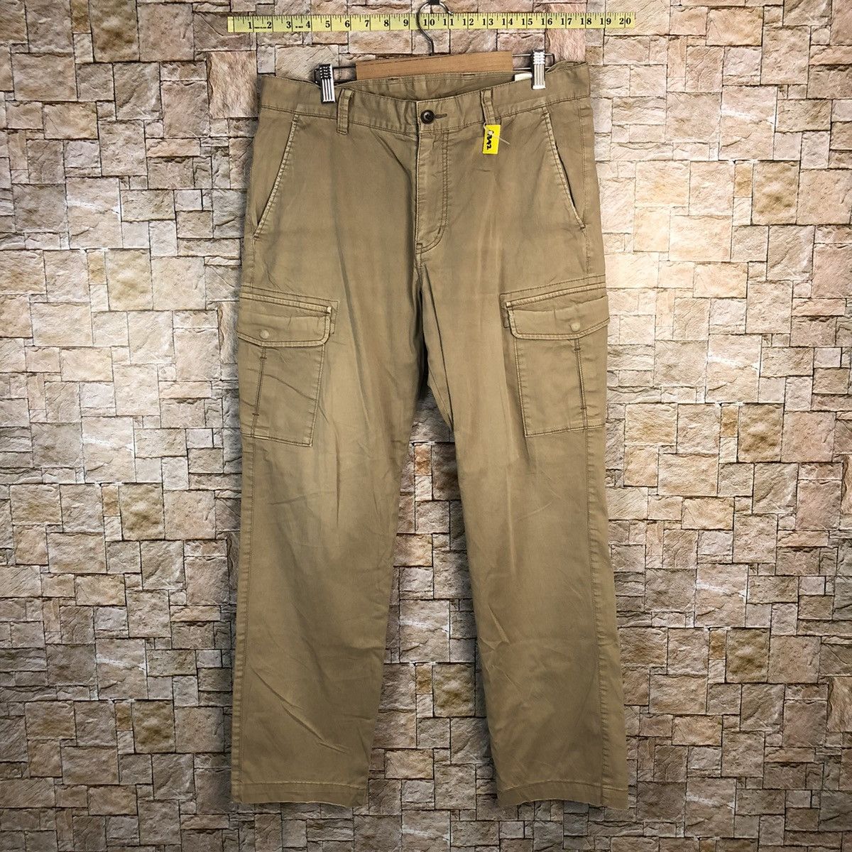 Japanese Brand Uniqlo Brown utility tactical Cargo Multipocket Pants #A342 Size US 32 / EU 48 - 1 Thumbnail