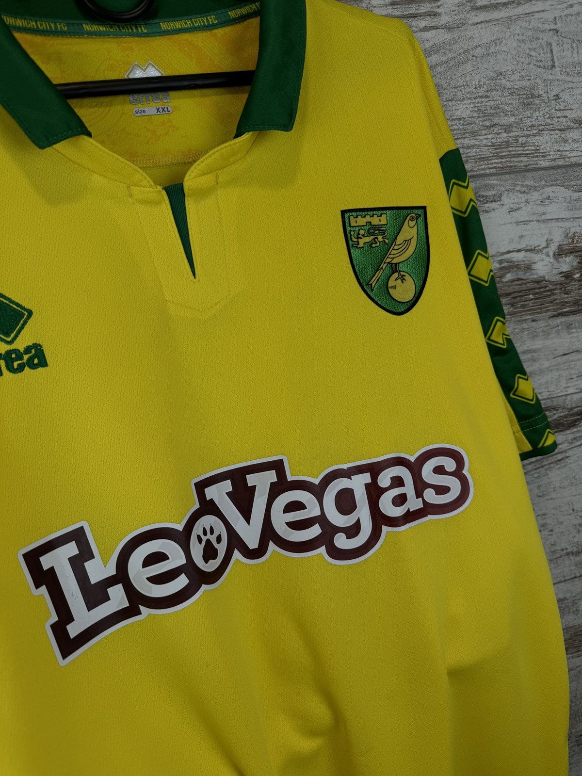 Errea Mens Vintage Errea Norwich City The Canaries T-shirt jersey Size US XXL / EU 58 / 5 - 6 Thumbnail