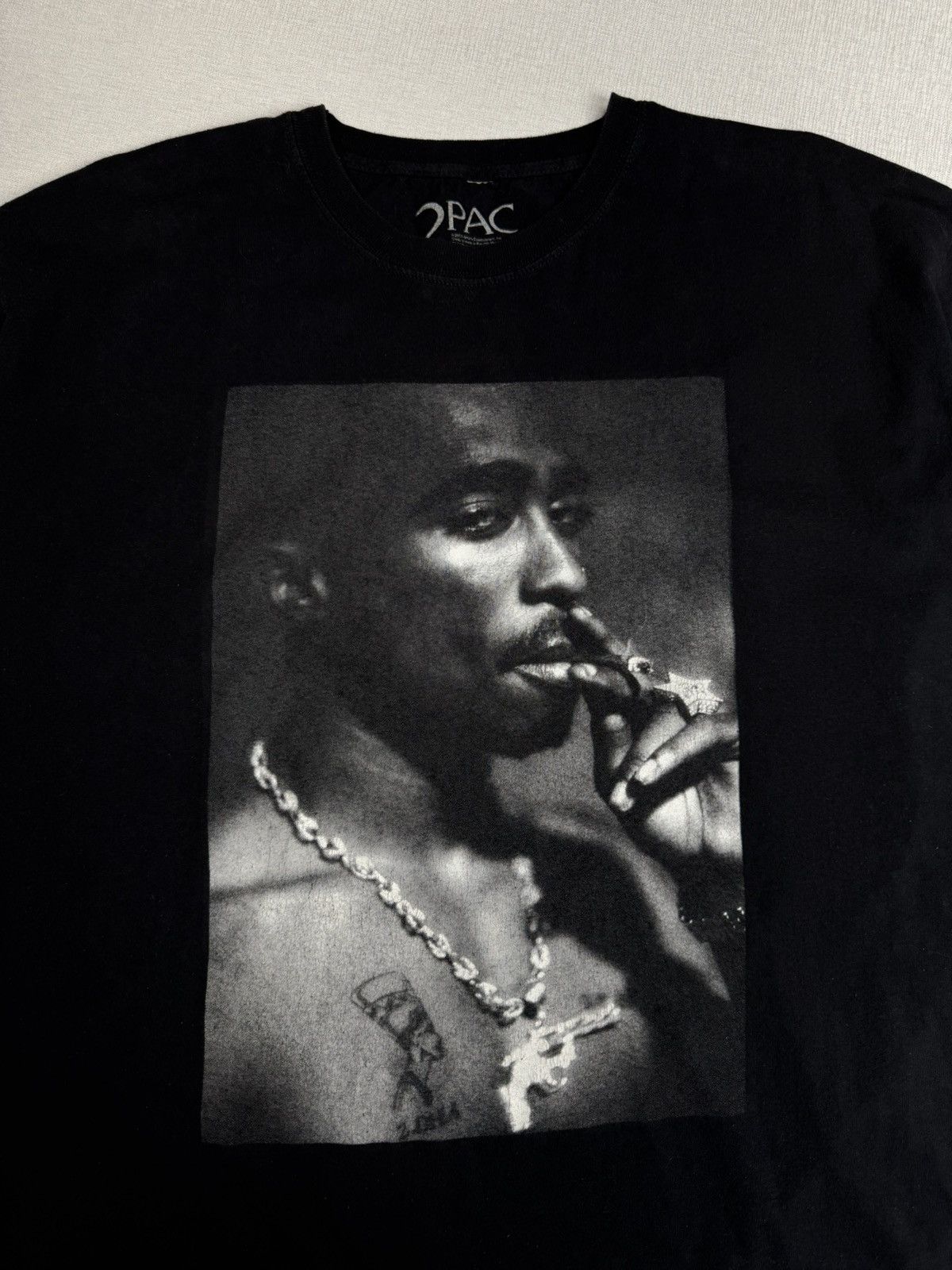 Vintage Men’s Vintage 2Pac Shakur Hip Hop T-shirt size L Size US L / EU 52-54 / 3 - 2 Thumbnail