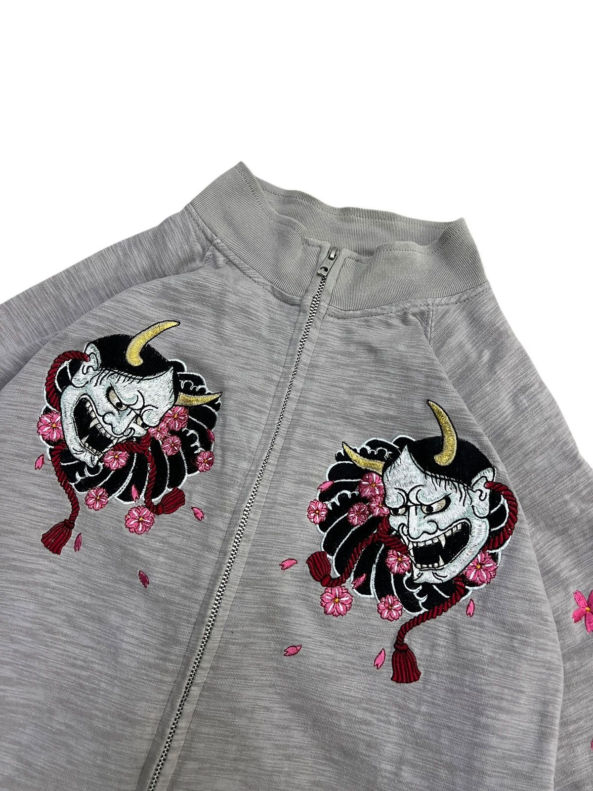 Japanese Brand 2000s Japanese Domestic 🇯🇵 Oni Hannya Embroidery Jacket Size US L / EU 52-54 / 3 - 3 Thumbnail