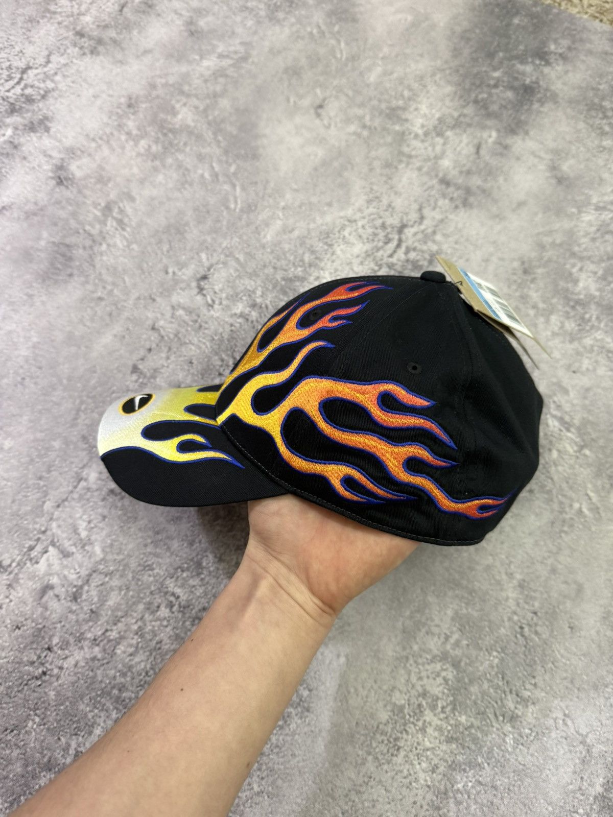 Nike Nike Flame Cap Hat red Size M/L Size ONE SIZE - 2 Thumbnail