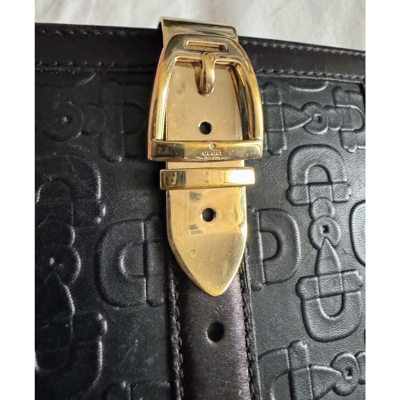 Gucci Gucci Leather Wallet With Belt Buckle Clasp Luxe Beautiful Size ONE SIZE - 2 Thumbnail
