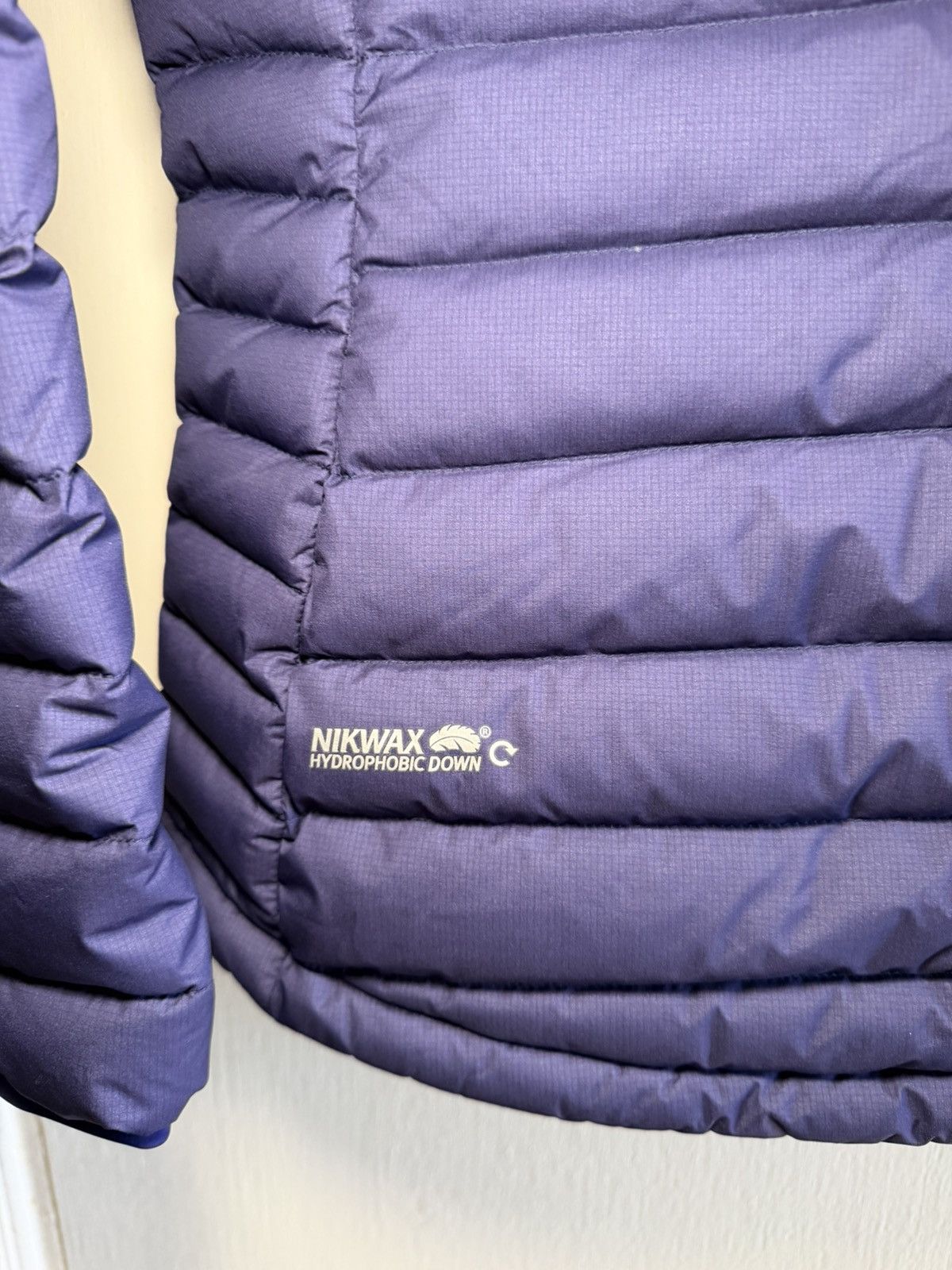 Rab Rab Women’s Infinity Microlight Jacket Patriot Blue Goretex Size XS / US 0-2 / IT 36-38 - 6 Thumbnail
