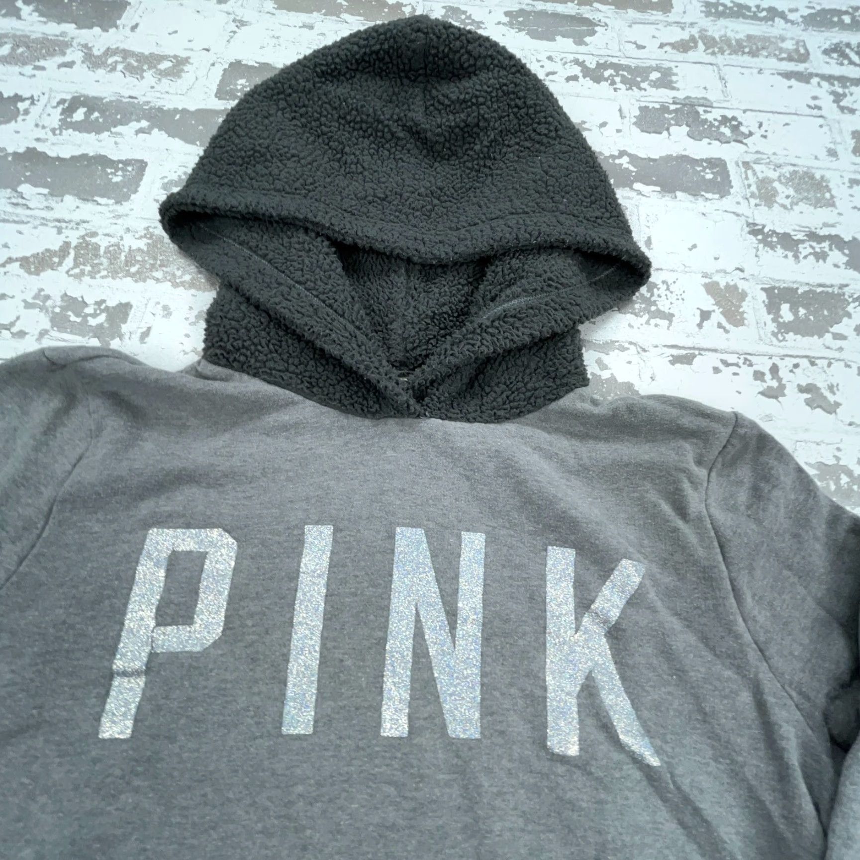 Victoria's Secret Victoria's Secret PINK Hoodie Women Small Gray Sweatshirt Sweater Top Logo Graphic Print Hooded Pullover Casual Activewear Winter Spring Summer Fall Size S / US 4 / IT 40 - 3 Thumbnail