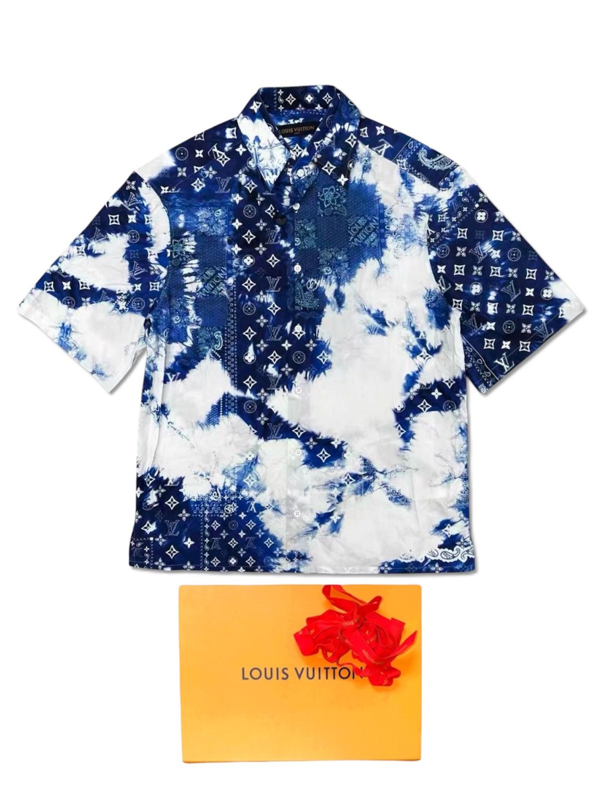 Louis Vuitton Louis Vuitton L Monogram Bandana Button Up Shirt Size US L / EU 52-54 / 3 - 1 Thumbnail