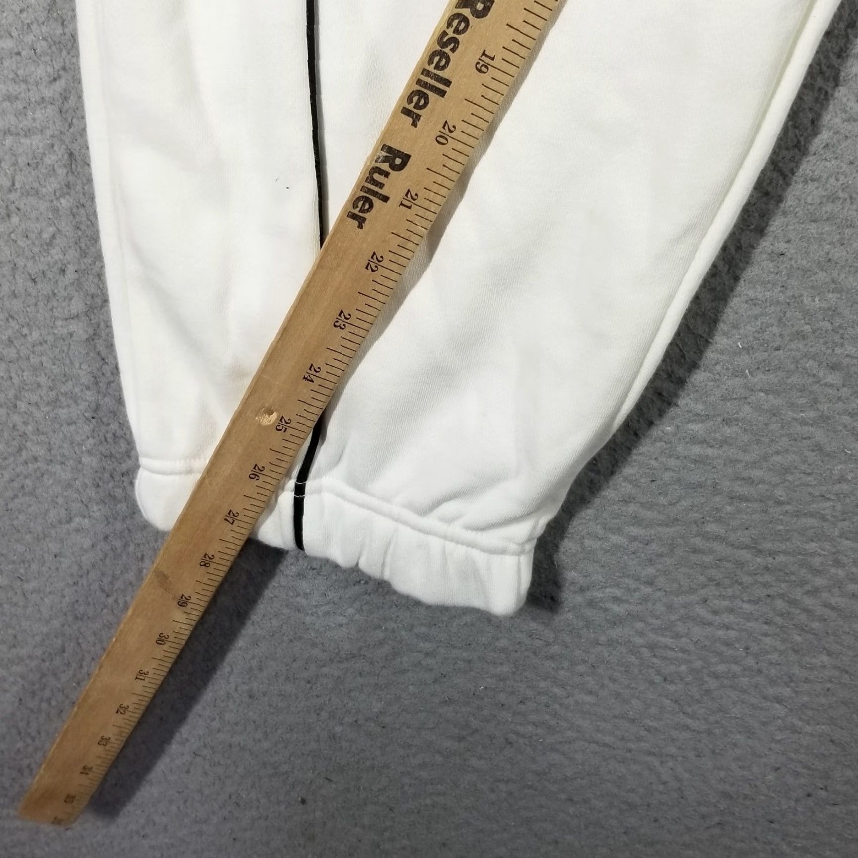 Nike VINTAGE Nike Joggers Pants Women Plus Size 2X White Athletic Casual Sweatpants Size 40" / US 18 - 7 Thumbnail