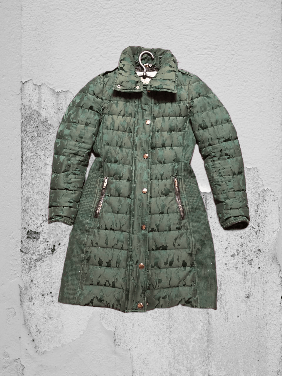 Burberry vintage down jacket Y2K Burberry London Streetwear Size XS / US 0-2 / IT 36-38 - 1 Thumbnail