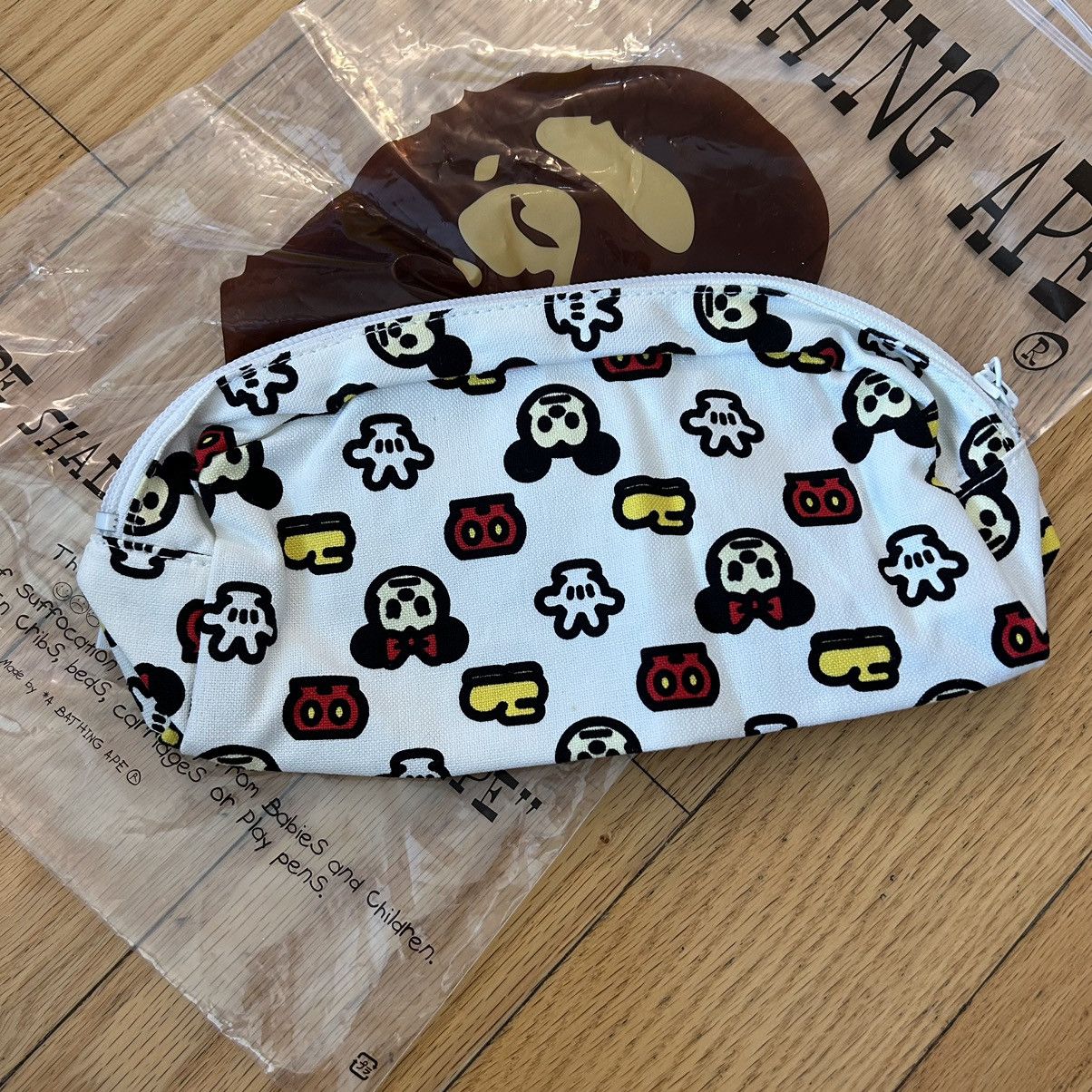 Bape Bape x Disney Pouch Very Limited Item Size ONE SIZE - 1 Thumbnail