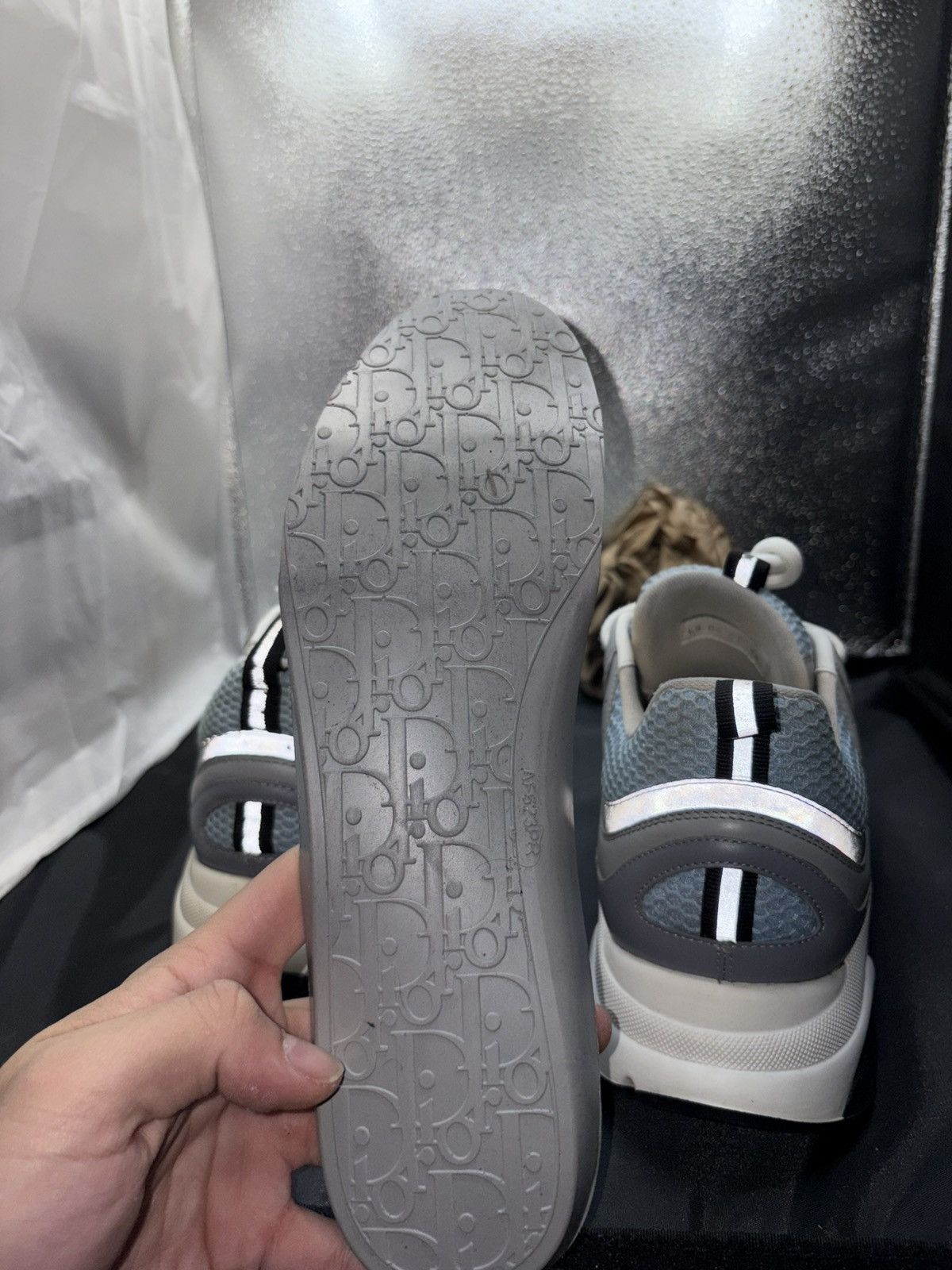 Dior Dior B22 White Blue Size US 12 / EU 45 - 11 Thumbnail