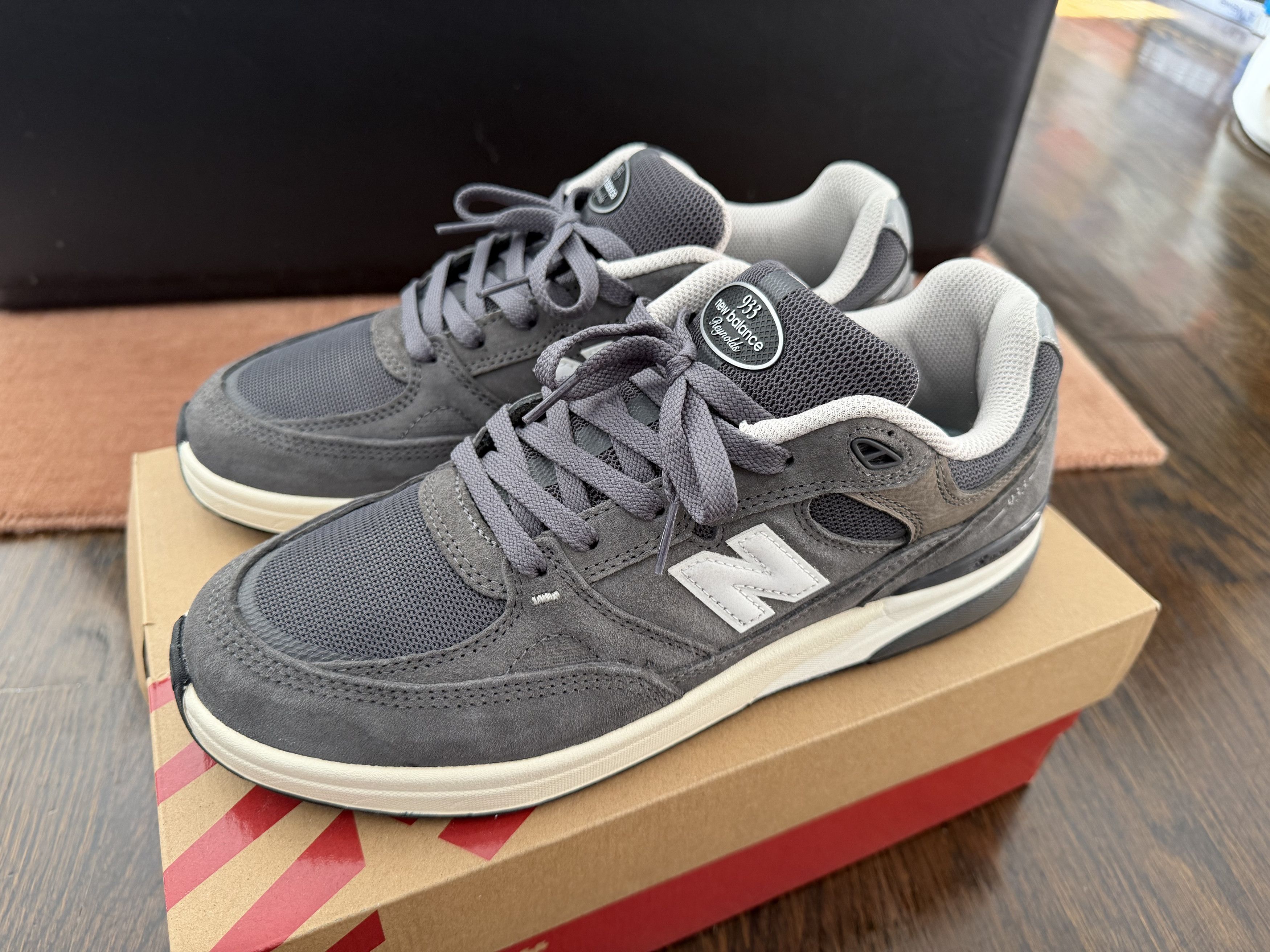 New Balance Numeric Andrew Reynolds 933 Size US 10 / EU 43 - 1 Thumbnail