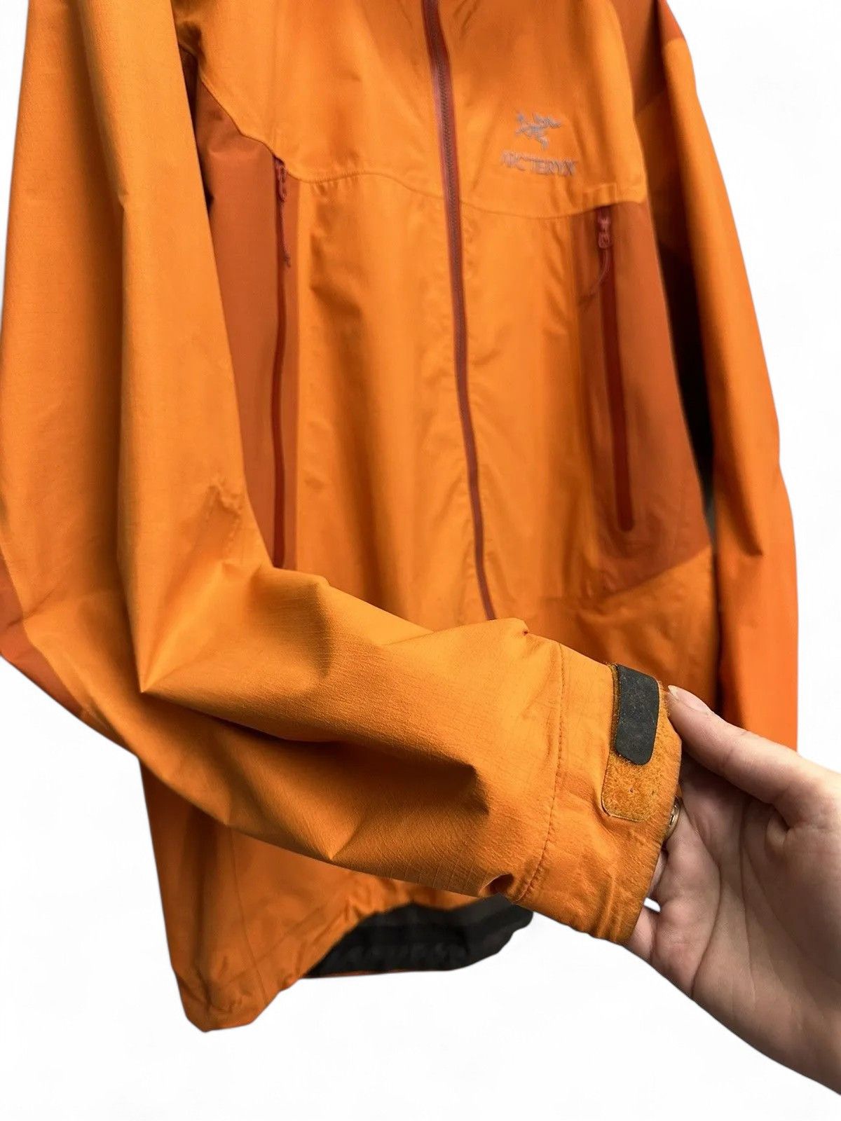 Goretex Arcteryx orange tech jacket outdoor windproof hiking style Size US XL / EU 56 / 4 - 5 Thumbnail