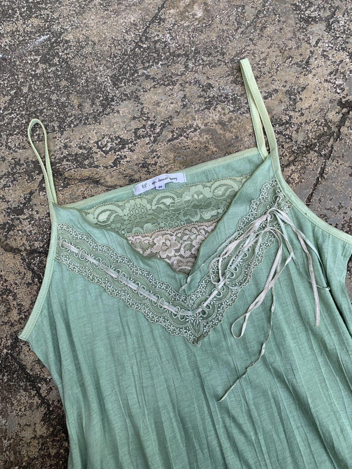 If Six Was Nine × Japanese Brand y2k EP Japan Green Lace Trim Textured Cami Tank Top Size M / US 6-8 / IT 42-44 - 4 Thumbnail