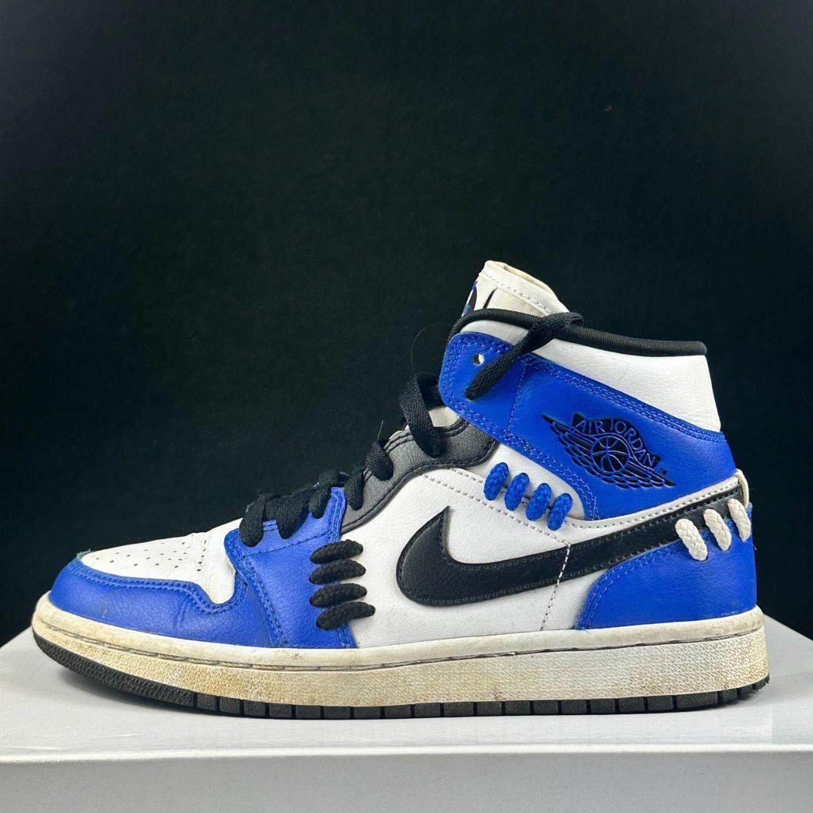 Jordan Brand Air Jordan 1 Mid SE “Royal Stitch” — US 7 / UK 4.5 / EU 38 Size US 6.5 / IT 36.5 - 1 Thumbnail