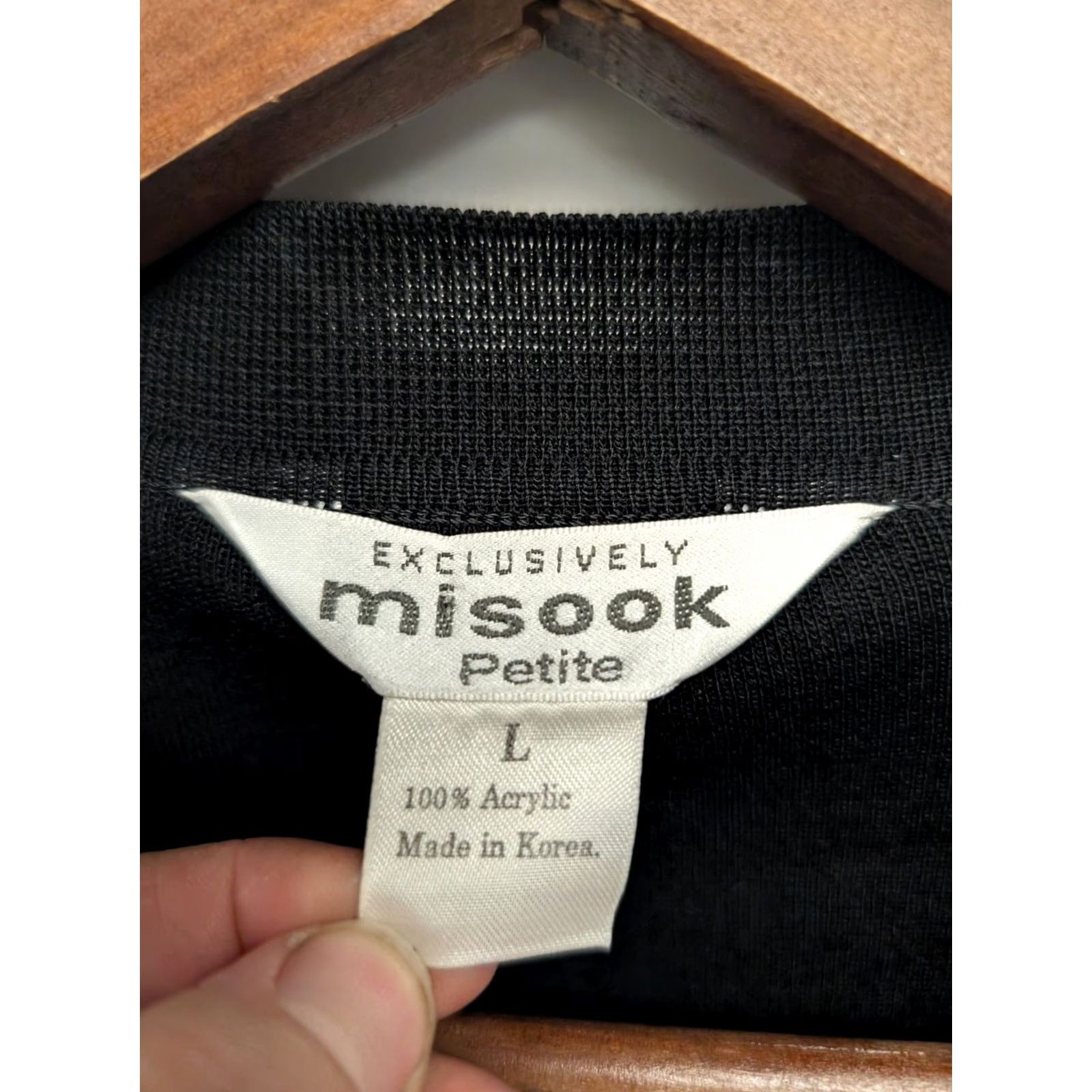 Vintage Exclusively Misook Womens L Petite Black Open Front Cardigan Sweater Pockets Size L / US 10 / IT 46 - 6 Thumbnail