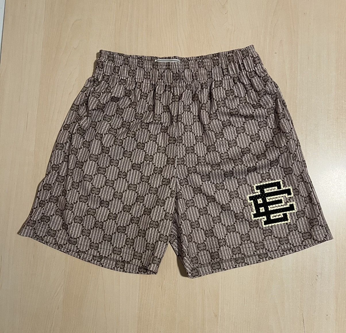 Eric Emanuel Eric Emanuel EE Print Gucci Basic Shorts Beige Black Small Size US 30 / EU 46 - 1 Thumbnail