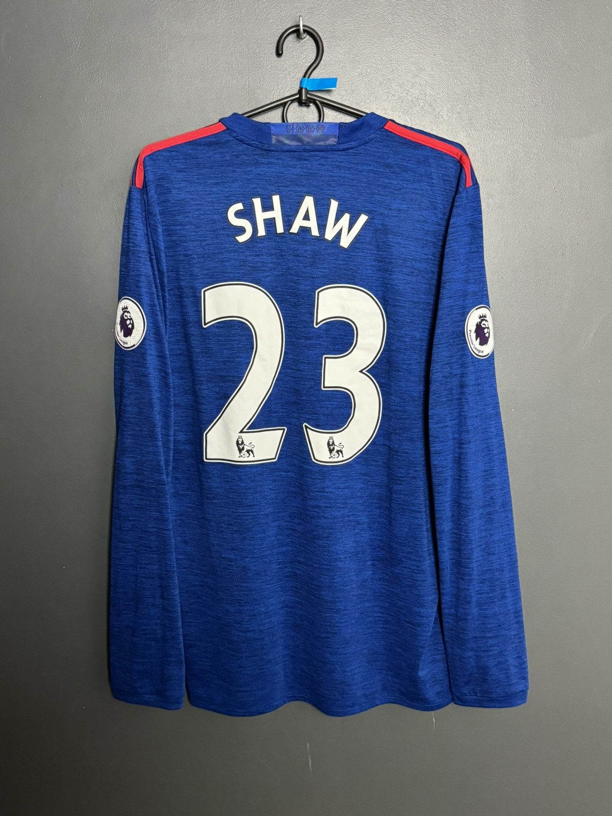 Adidas Manchester United 16/17 Away Shaw Football Jersey Shirt Size US M / EU 48-50 / 2 - 1 Thumbnail