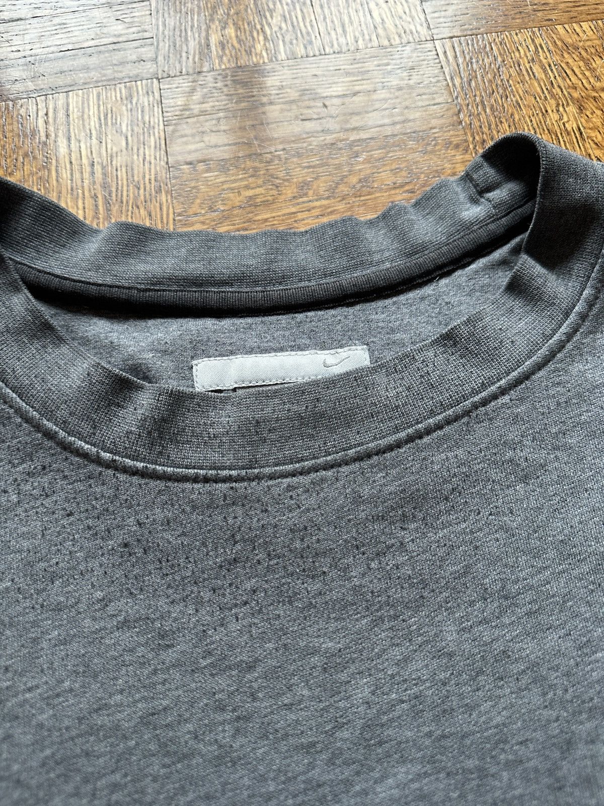 Nike Vintage Y2K Nike Embroidered Swoosh Crewneck Sweatshirt Size US XXL / EU 58 / 5 - 3 Thumbnail