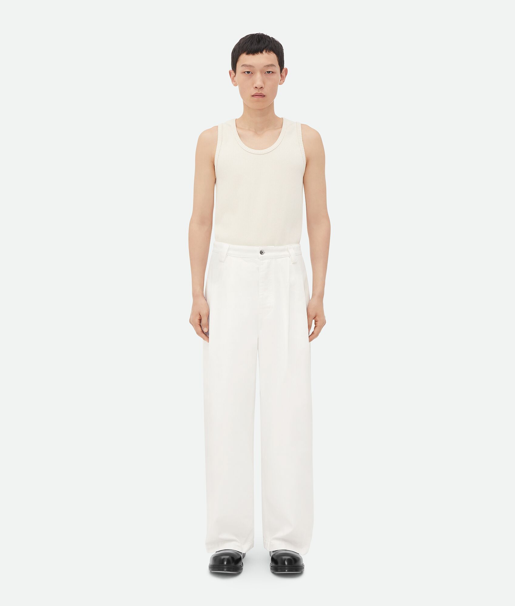 o1loc1c0424 707940 Trousers in White