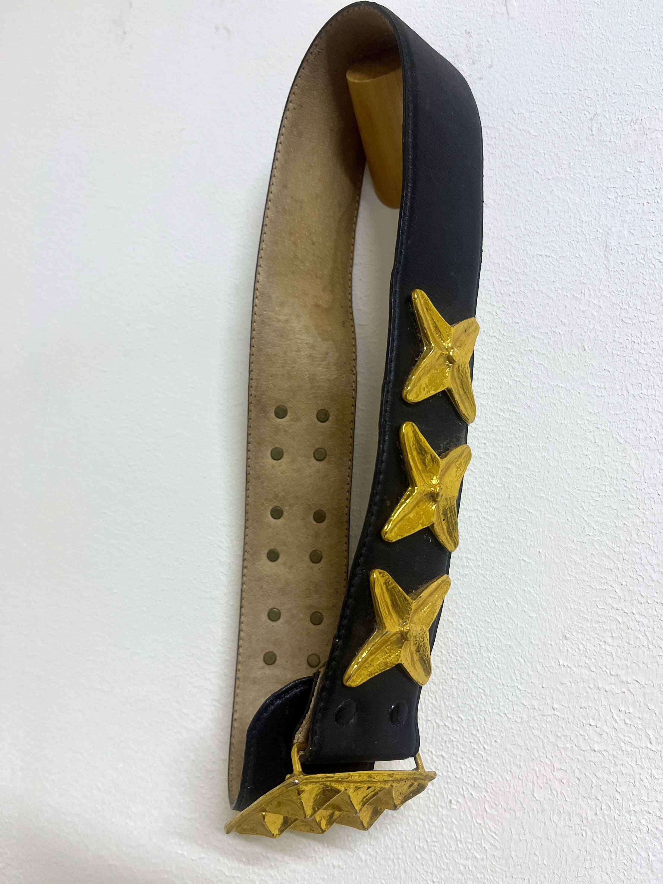 Kenzo Kenzo Paris Leather Belt Gold Toned Studed Size ONE SIZE - 1 Thumbnail