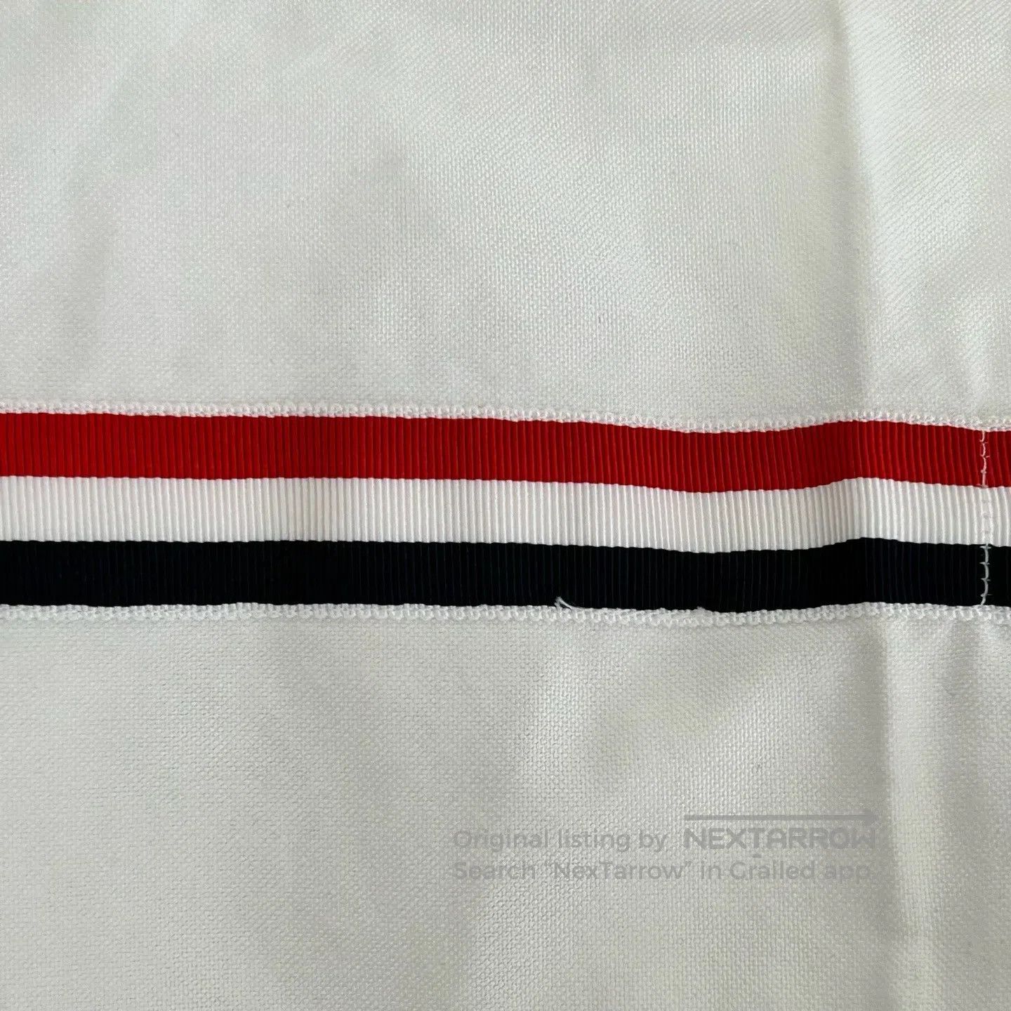 Thom Browne Thom Browne Striped arm ornament; white Oxford cloth long- Size US XL / EU 56 / 4 - 6 Thumbnail