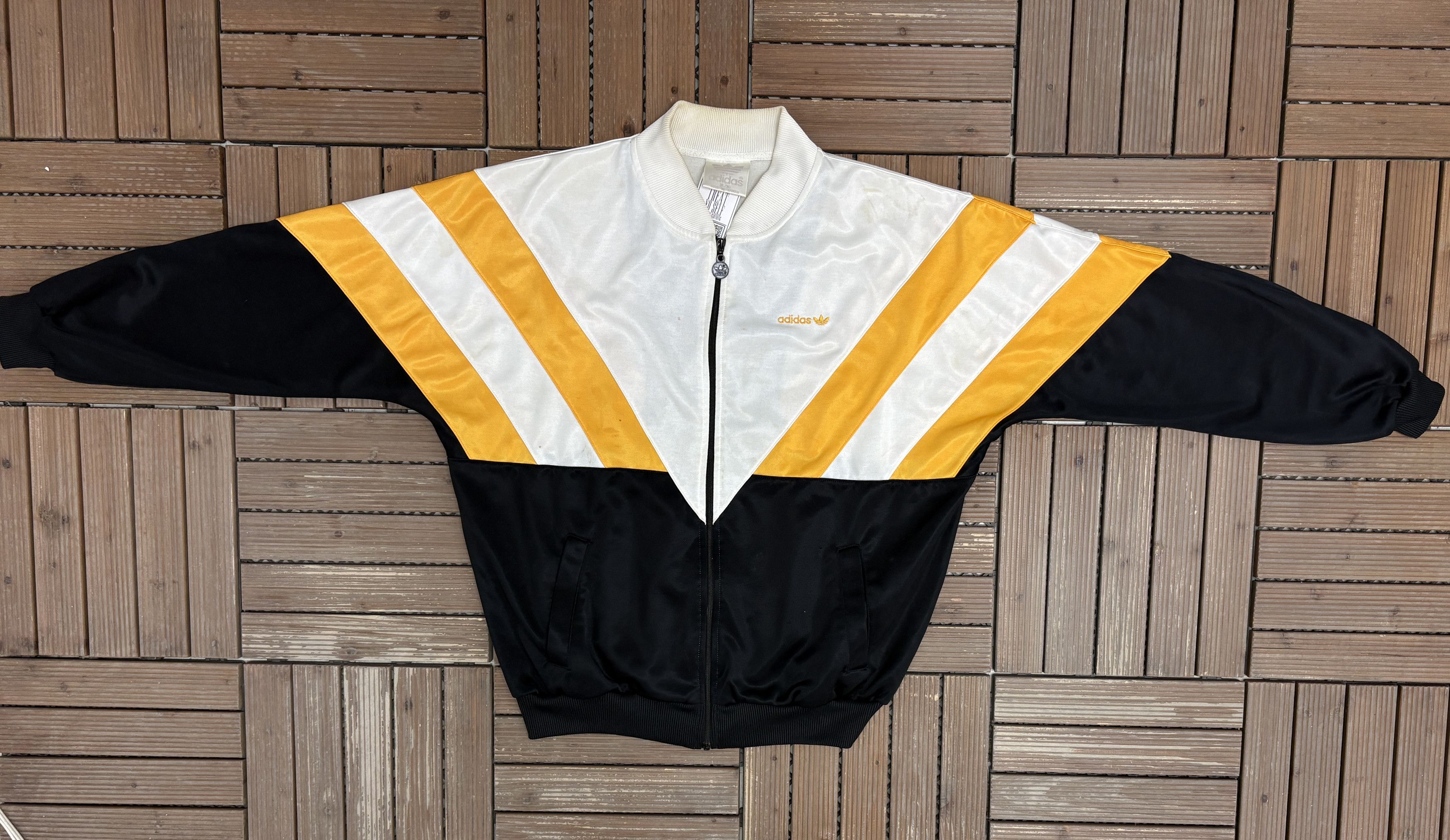 Adidas Adidas Embroidered Vintage White Track Jacket Size US XL / EU 56 / 4 - 5 Thumbnail
