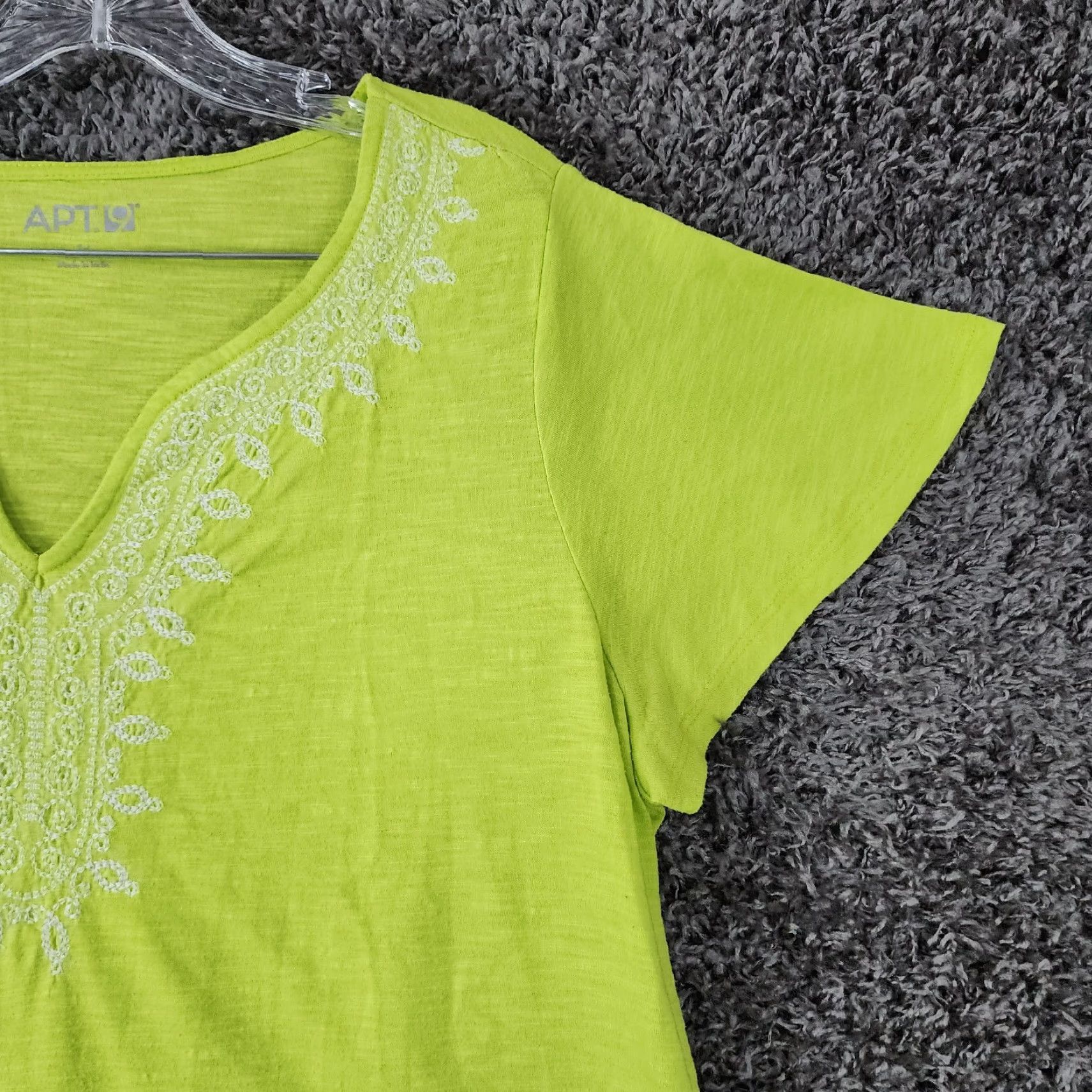 Apt. 9 Apt. 9 Womens Blouse Green Embroidered V-Neck Short Sleeve 1X Plus Size | Flared Sleeve | Womens Size XL / US 12-14 / IT 48-50 - 2 Thumbnail