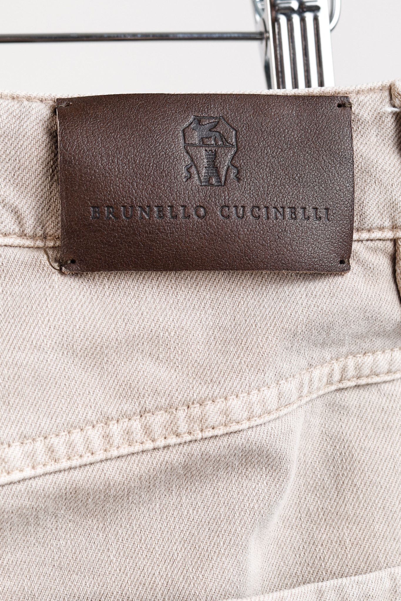 Brunello Cucinelli Brunello Cucinelli AW23 Monili-Bead Straight Leg Jeans Size 28" / US 6 / IT 42 - 9 Thumbnail