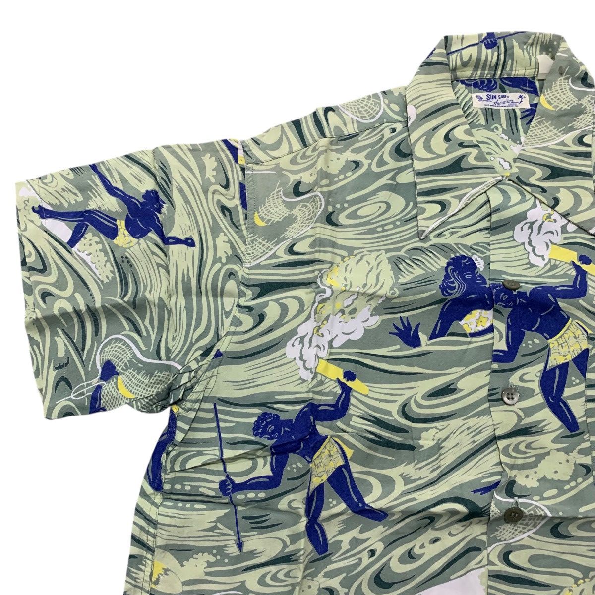Vintage Vintage Sun Surf Rayon Collar Hawaiian Shirt Size US XL / EU 56 / 4 - 2 Thumbnail