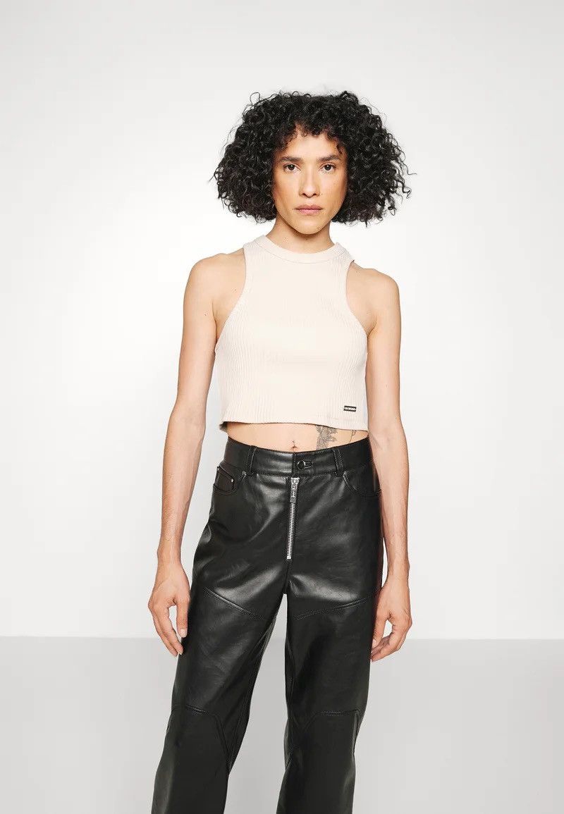 Han Kjobenhavn !DS! SS23 Han Kjobenhavn Light Ribbed Cropped Racer Top Size M / US 6-8 / IT 42-44 - 1 Thumbnail