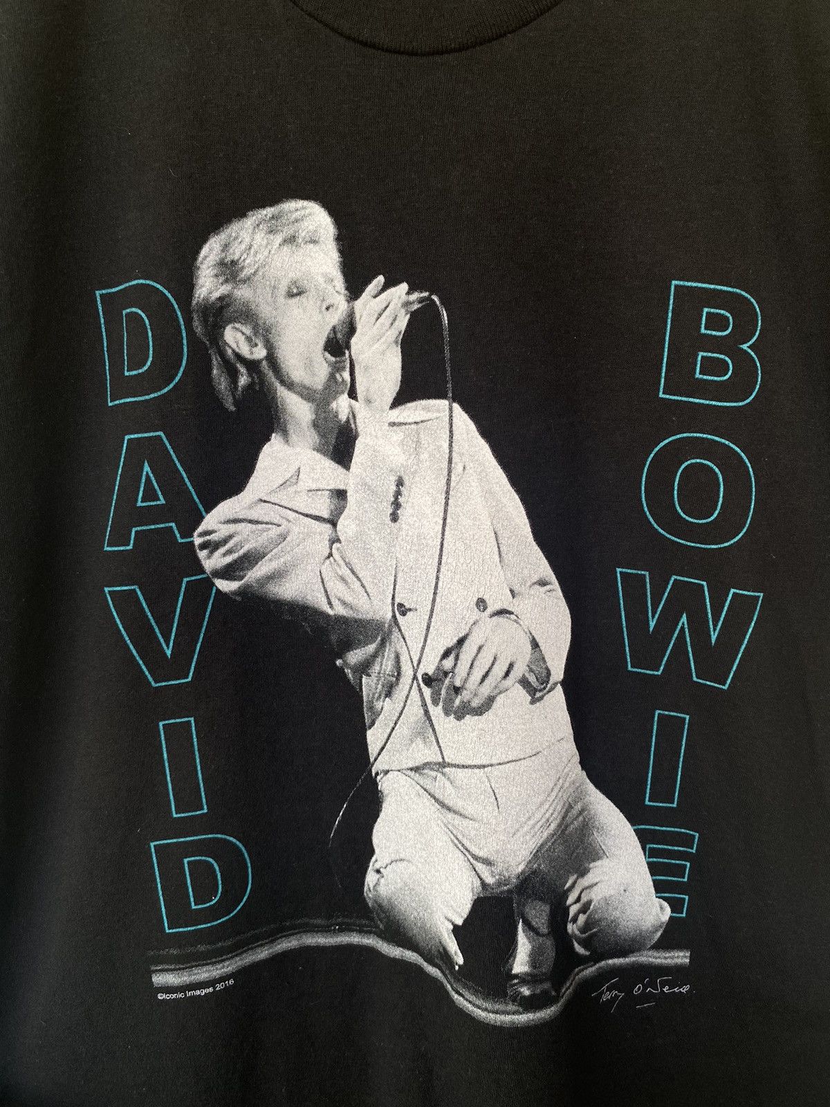 Vintage David Bowie Live Photo Singer Rock Band Tshirt Vintage Vtg Size US M / EU 48-50 / 2 - 4 Thumbnail