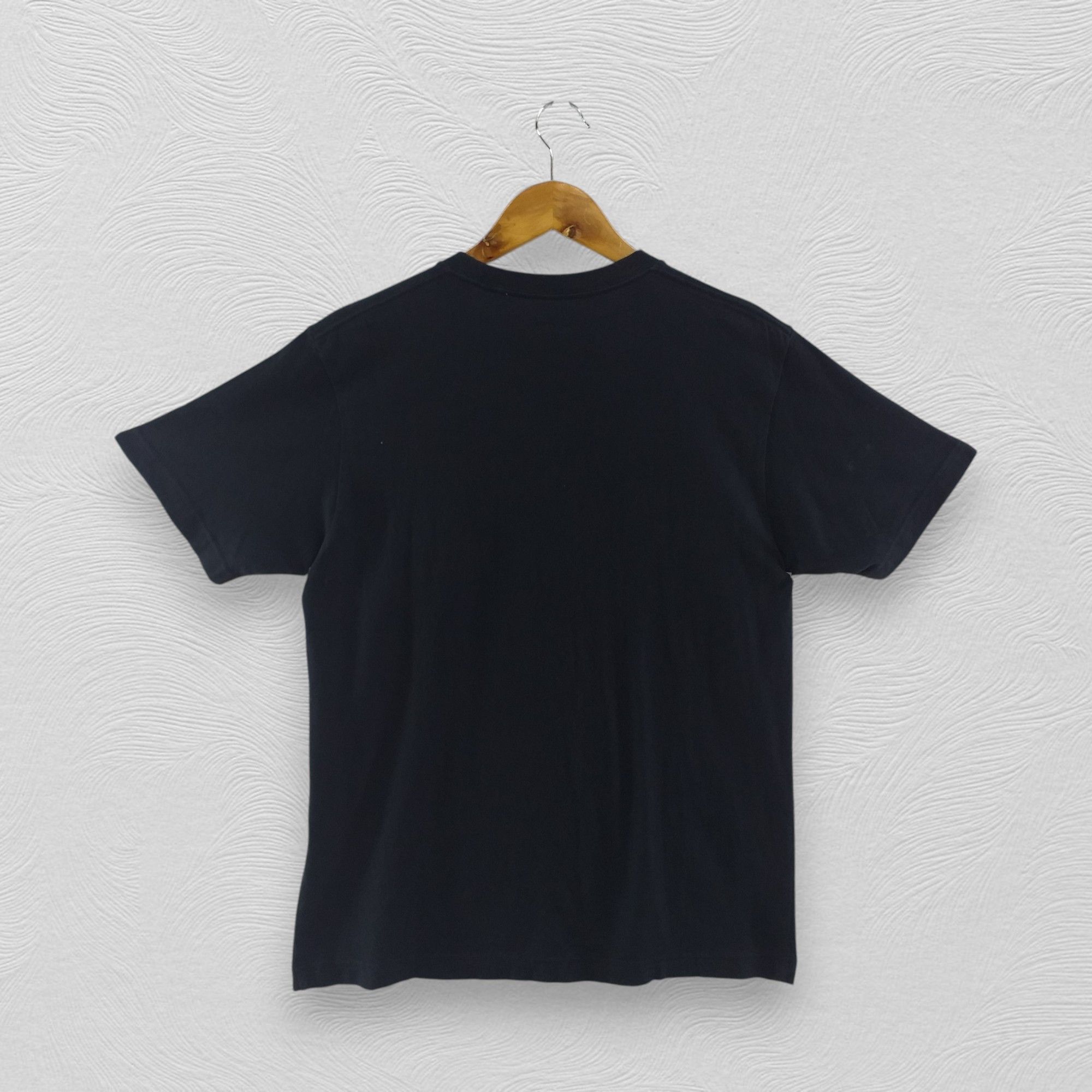 Japanese Brand Disney Geoff McFetridge Canadian Designer Tshirt -F052 Size US M / EU 48-50 / 2 - 2 Thumbnail