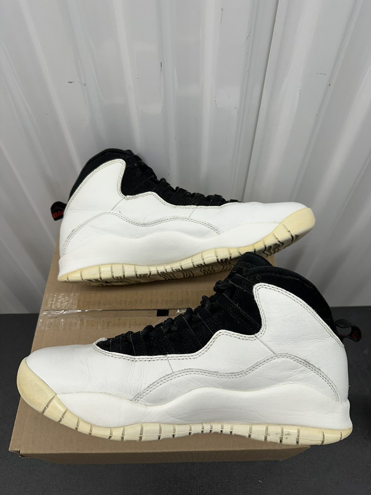 Jordan Brand Nike Air Jordan Retro 10 I’m Back 310805104 Size 10.5 Men Size US 10.5 / EU 43-44 - 4 Thumbnail