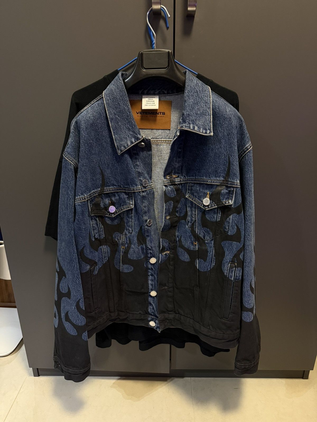Vetements Vetements Flame denim Jacket Size US S / EU 44-46 / 1 - 1 Thumbnail