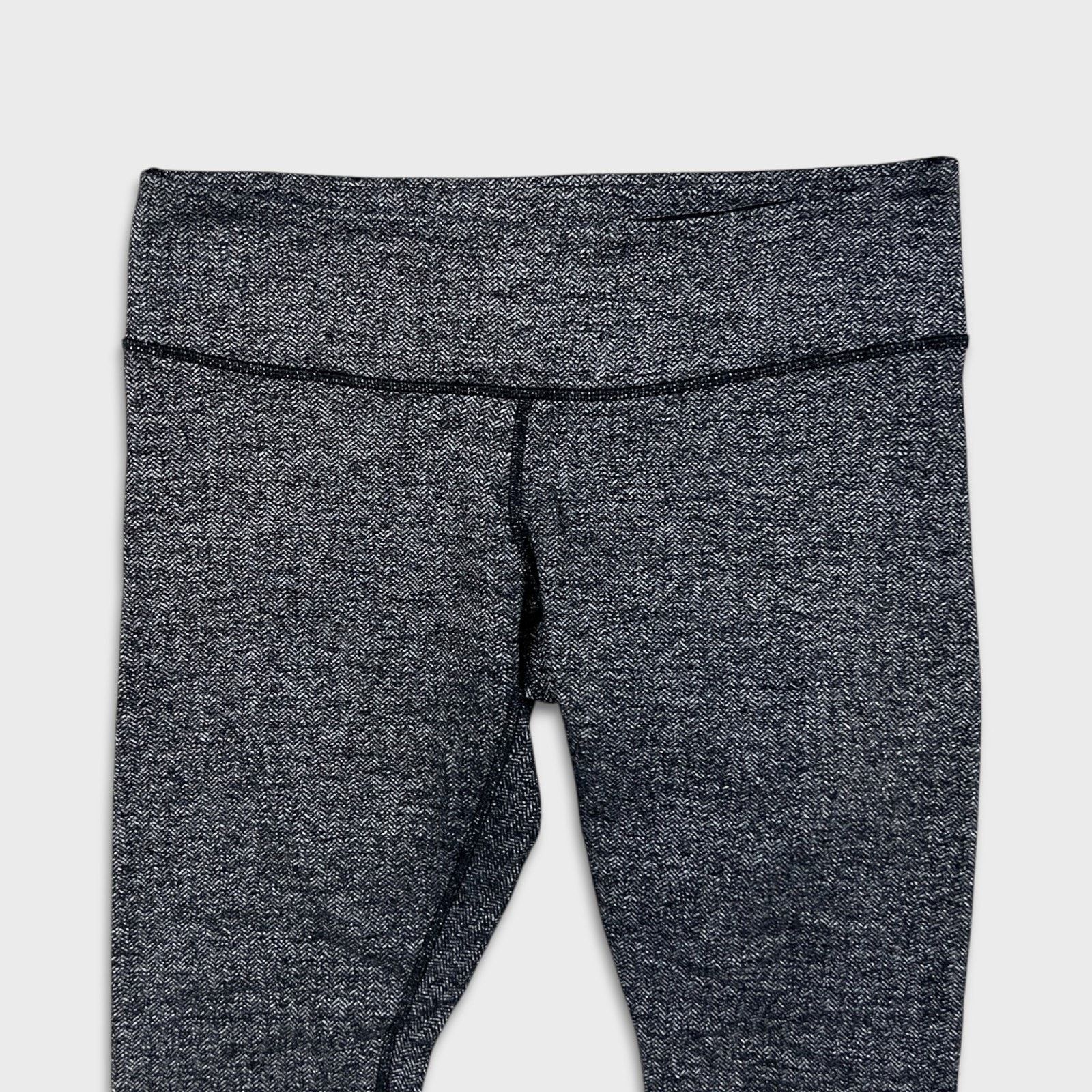 Lululemon Lululemon Wunder Under Tights Low-Rise Tight Size 10 Yoga Size 32" / US 10 / IT 46 - 2 Thumbnail