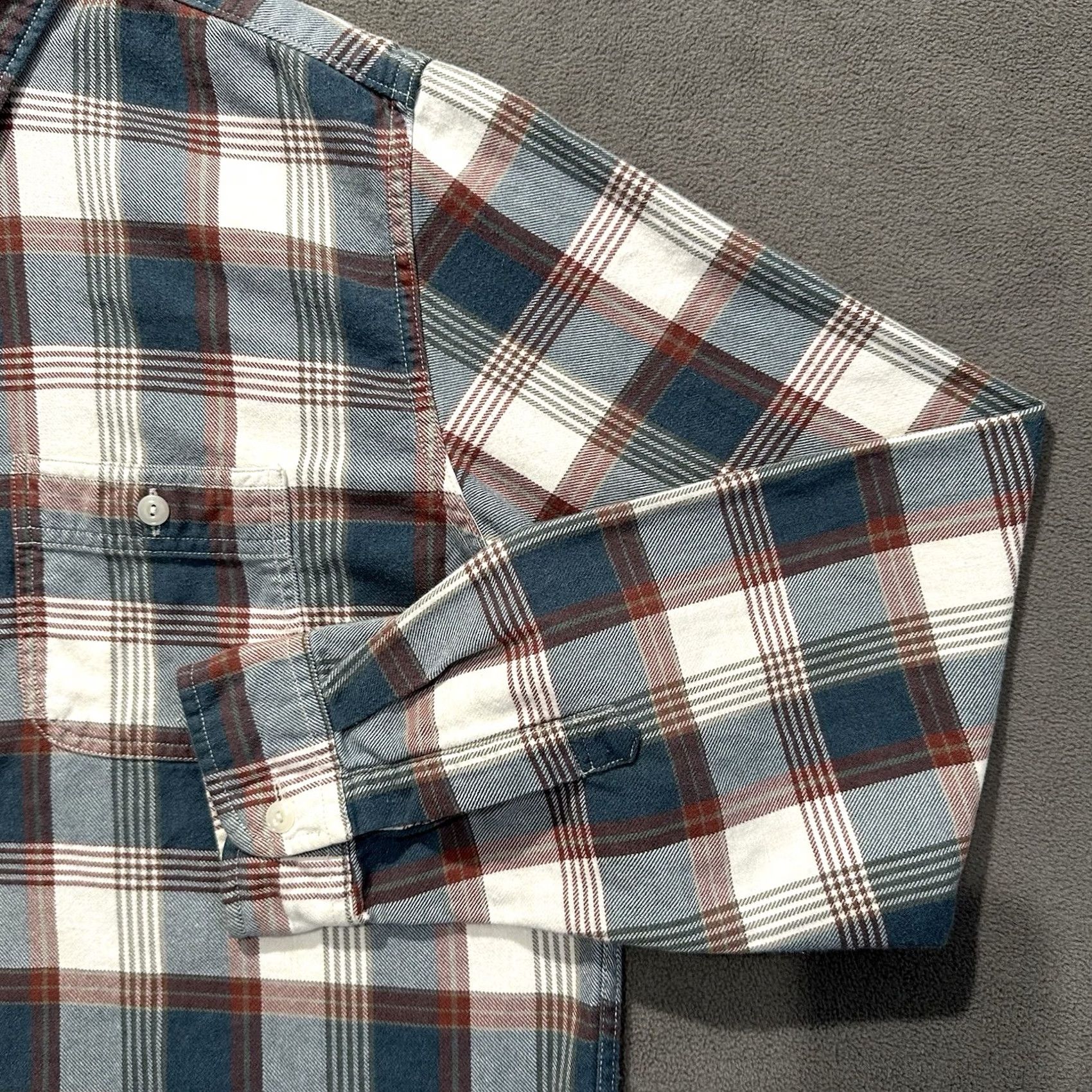 Wallace & Barnes Wallace & Barnes Shirt Mens XL White Blue Plaid Midweight Flannel J6096 EUC Size US XL / EU 56 / 4 - 7 Thumbnail