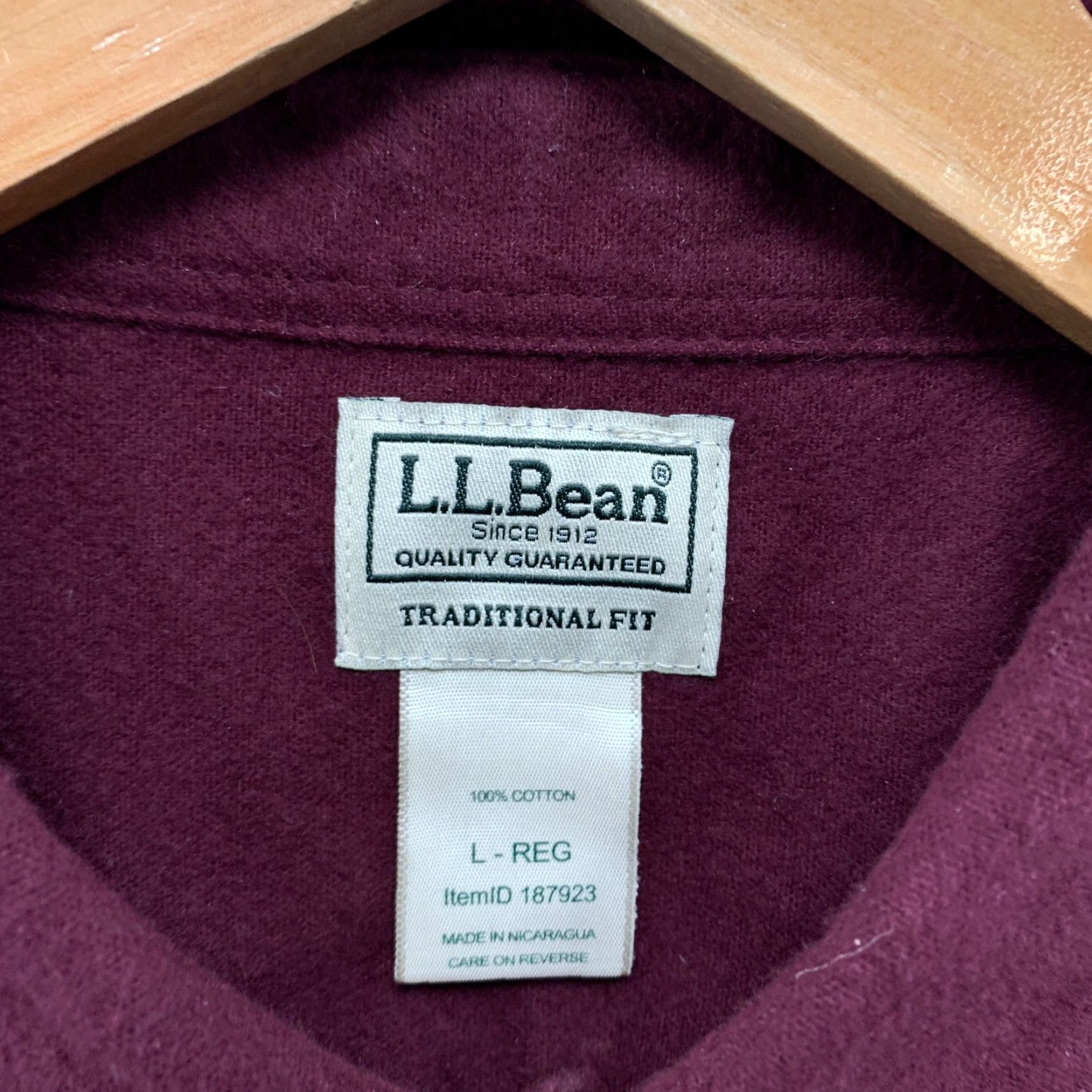 Vintage VINTAGE LL Bean Chamois Button Shirt Mens Large Burgundy Long Sleeve Pocket 23x32.5 Size US L / EU 52-54 / 3 - 7 Thumbnail