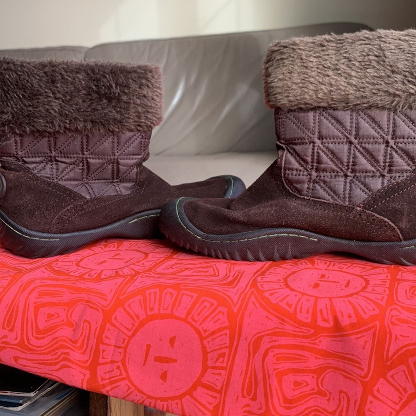 Vintage Jambu Stream J-41 Brown Quilted and suede Booties Size US 7 / IT 37 - 7 Thumbnail