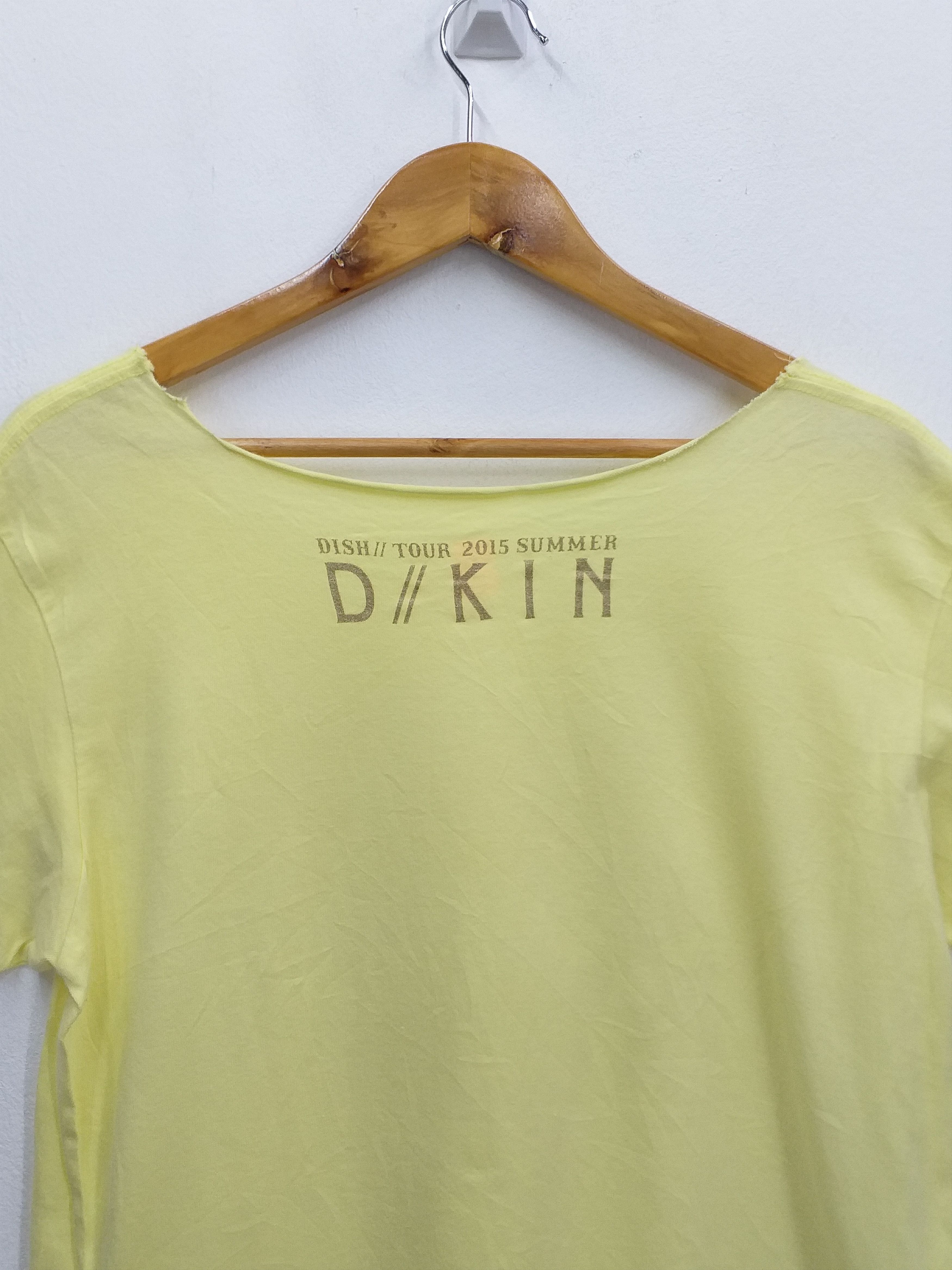 Japanese Brand Dish Tour 2015 Summer D//Kin Large T-Shirt -C078 Size US L / EU 52-54 / 3 - 4 Thumbnail