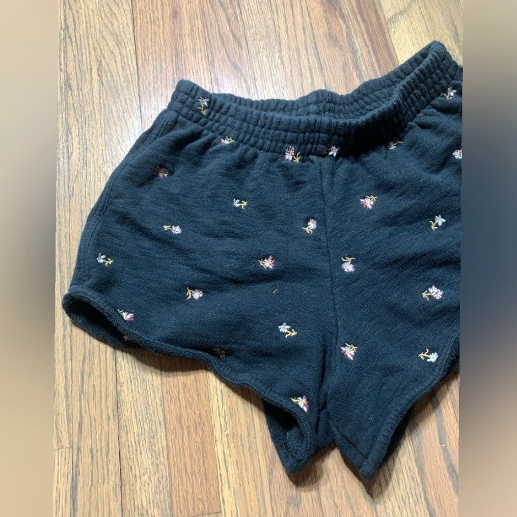 Madewell Madewell xxs lounge shorts embroidered floral Women 2XS Black Boyfriend Regular Size Regular Size 24" / US 00 / IT 34 - 2 Thumbnail