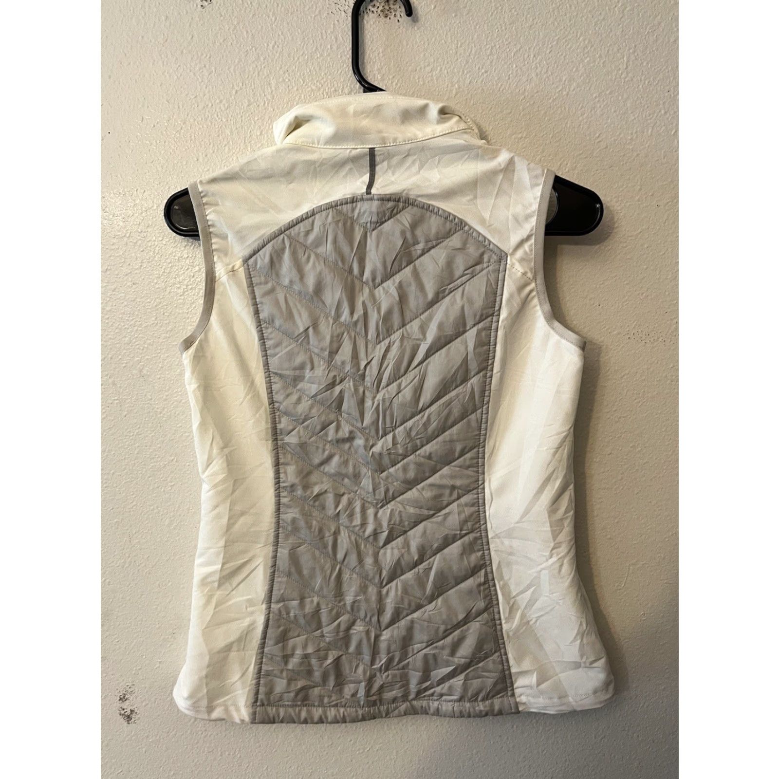 Eddie Bauer VEST Eddie Bauer Woman's XS Sleeveless White Grey Full Zip Outdoor Vest Womens XS Sleeveless Zip Vest Eddie Bauer White Grey Size XS / US 0-2 / IT 36-38 - 2 Thumbnail