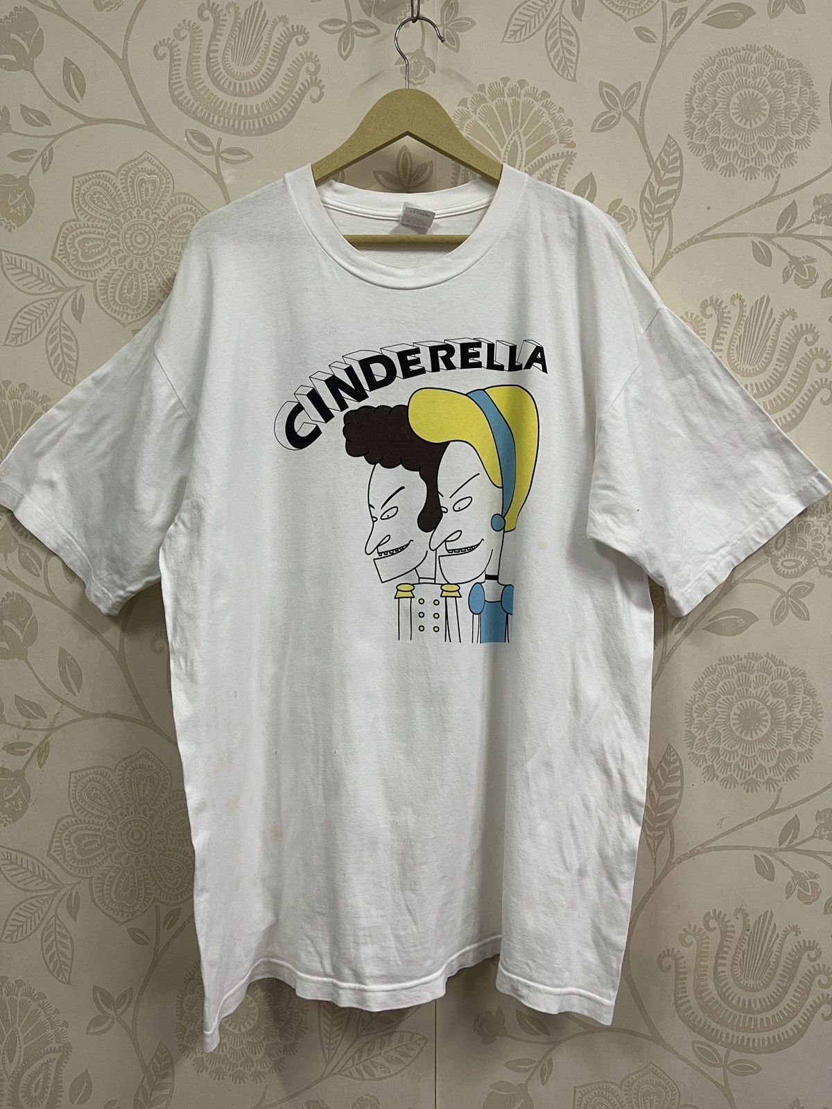 Band Tees Beavis Butthead X Cinderella Band Rock TShirt XXL Size US XXL / EU 58 / 5 - 1 Thumbnail