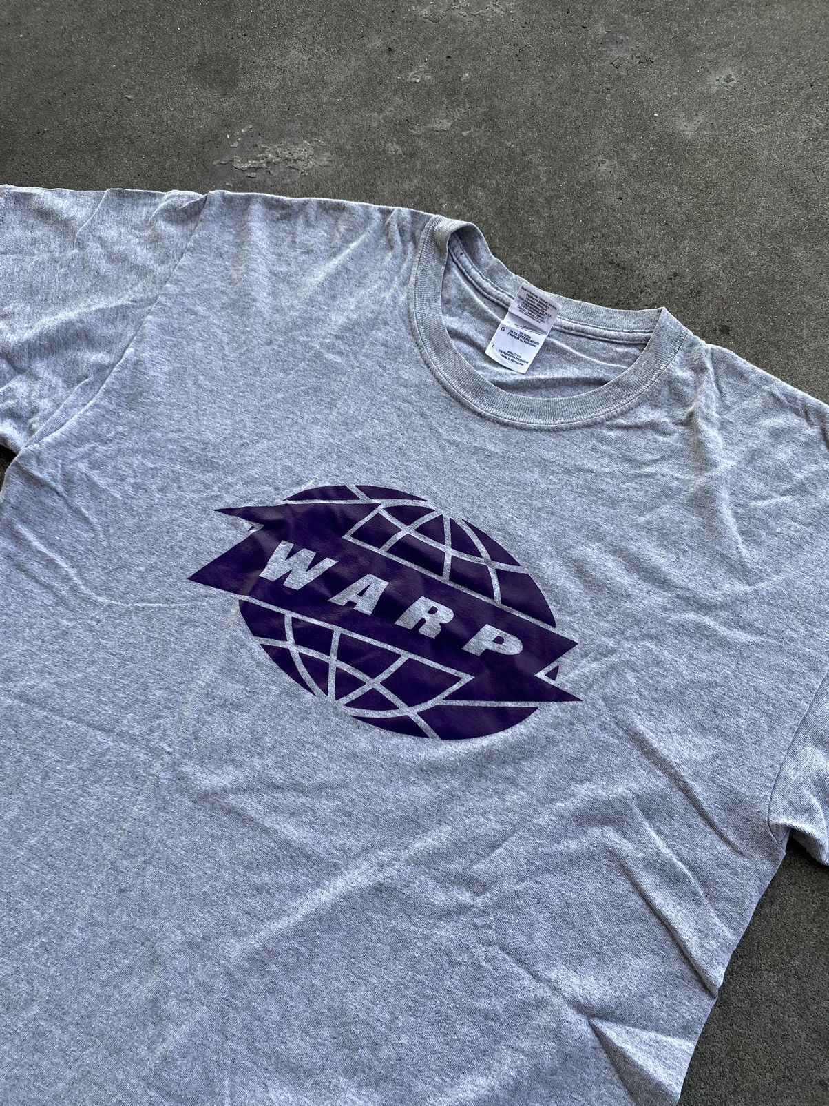 Band Tees Vintage Warp Record Tee Size US L / EU 52-54 / 3 - 2 Thumbnail