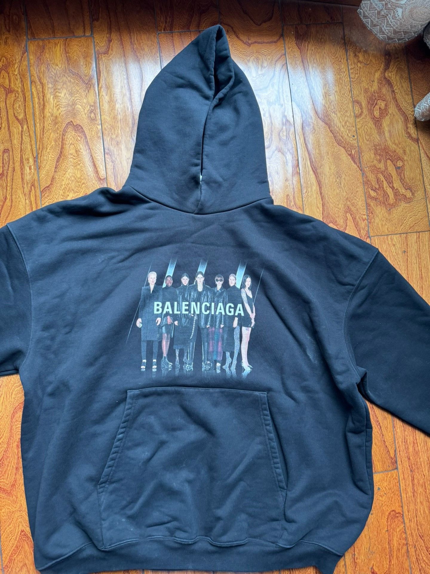 Balenciaga Balenciaga sweatshirt 2501-Nextarrow Size US XS / EU 42 / 0 - 1 Thumbnail